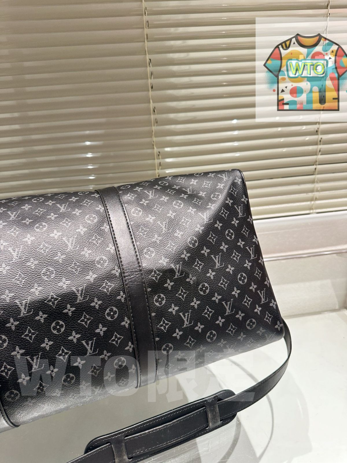 Vuitton ルイ