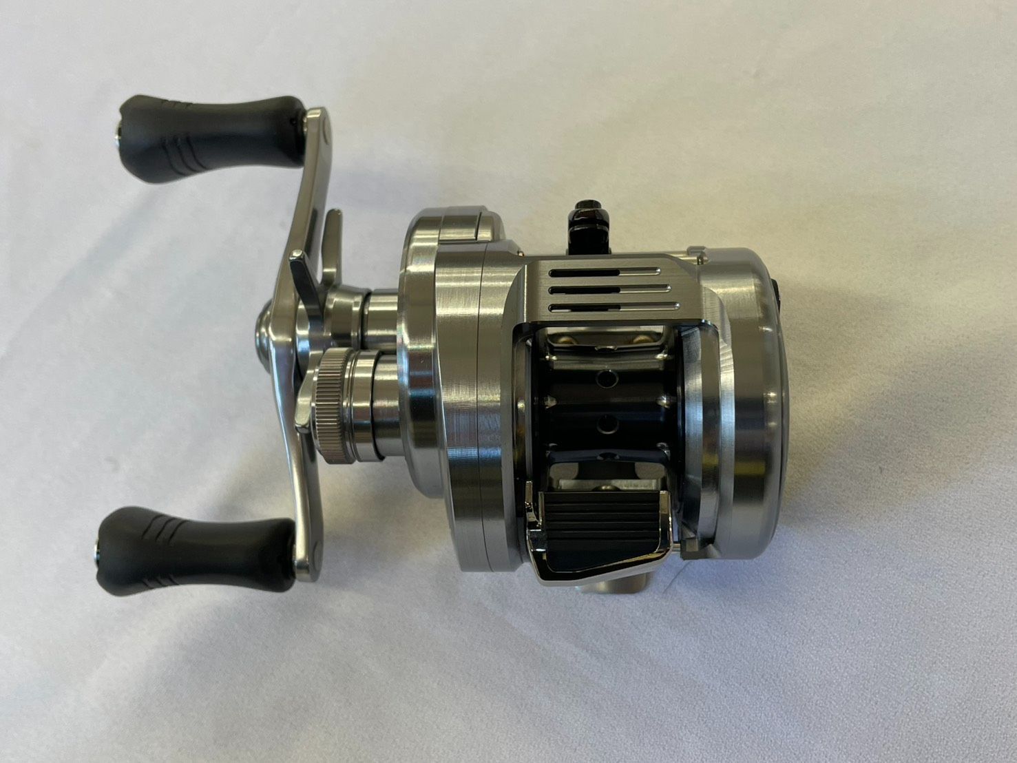 シマノ 19カルカッタコンクエストDC201 ブラックバス ロックフィッシュ ベイトシーバス ベイトリール ソルトルアー SHIMANO CALCUTTA CONQUEST メタニウム アンタレス バンタム 07m