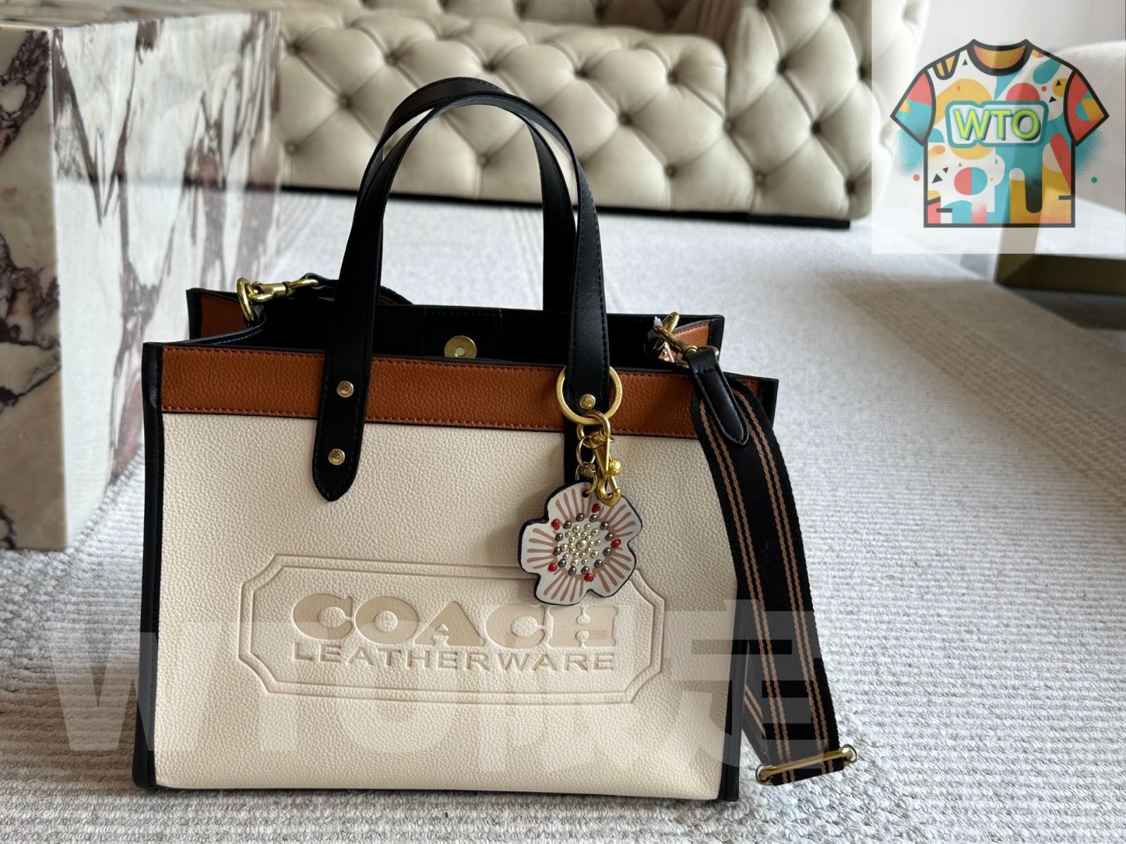 今日 Coach コーチ ショッピングバッグ 感が強い