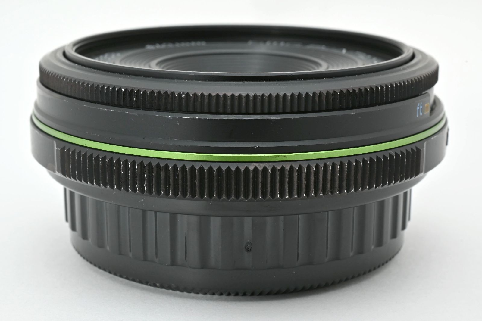 40mm F2.8
