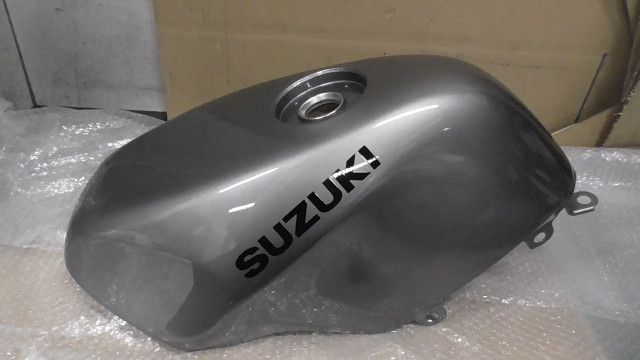 コブラ GJ 73 A 107 xxx の 燃料 タンク