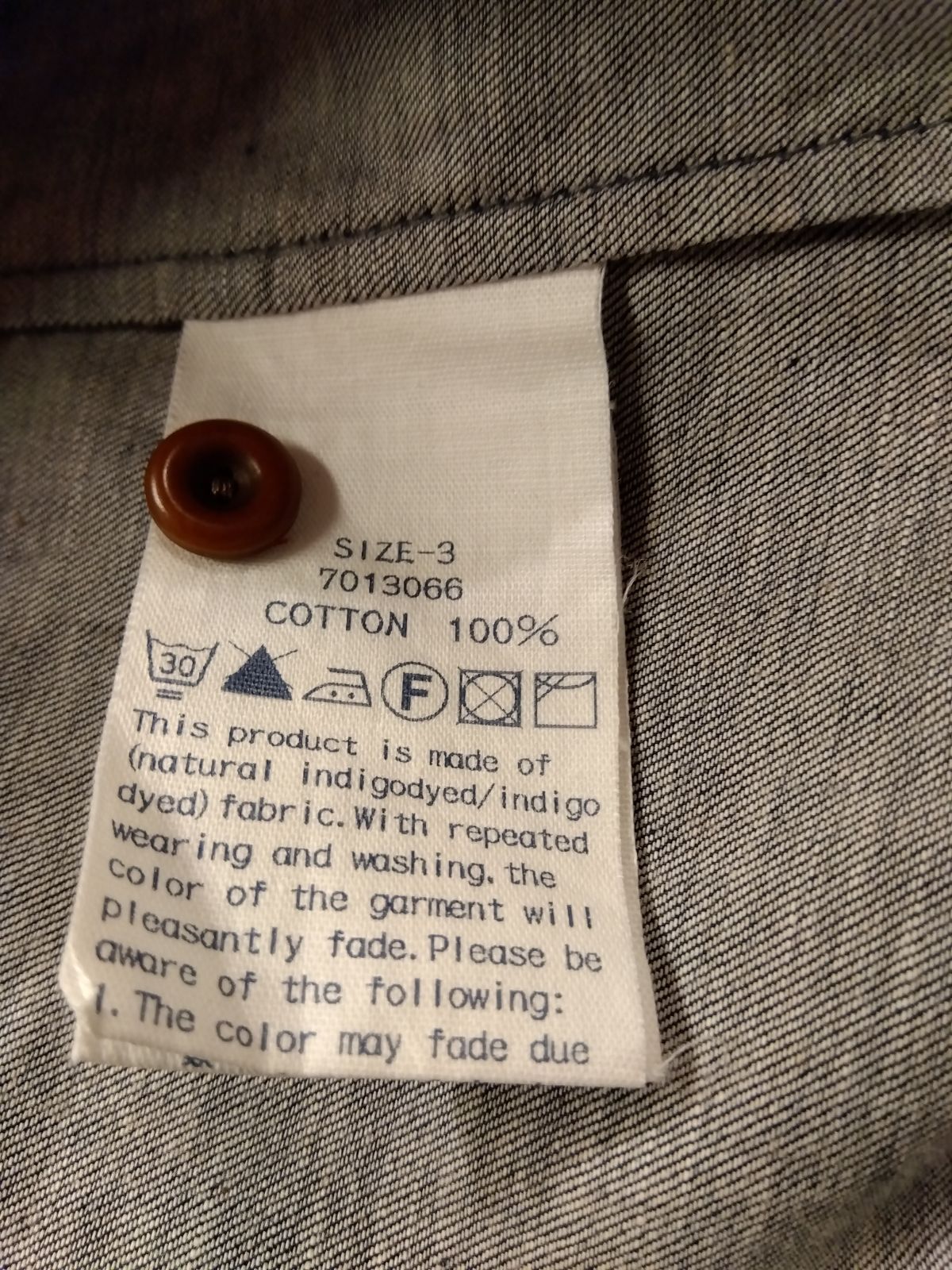 薄手デニムシャツ