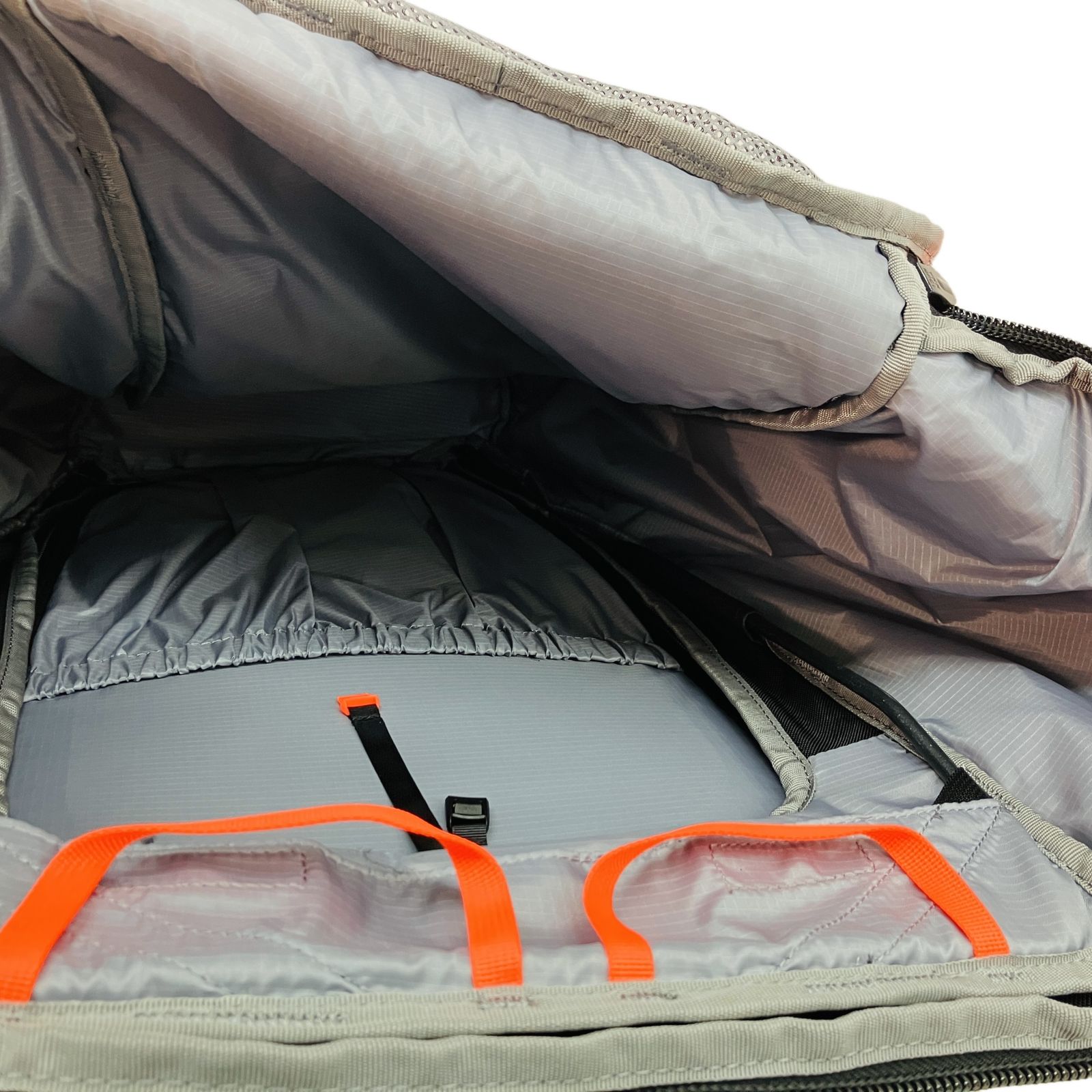 バックパック ユニセックス