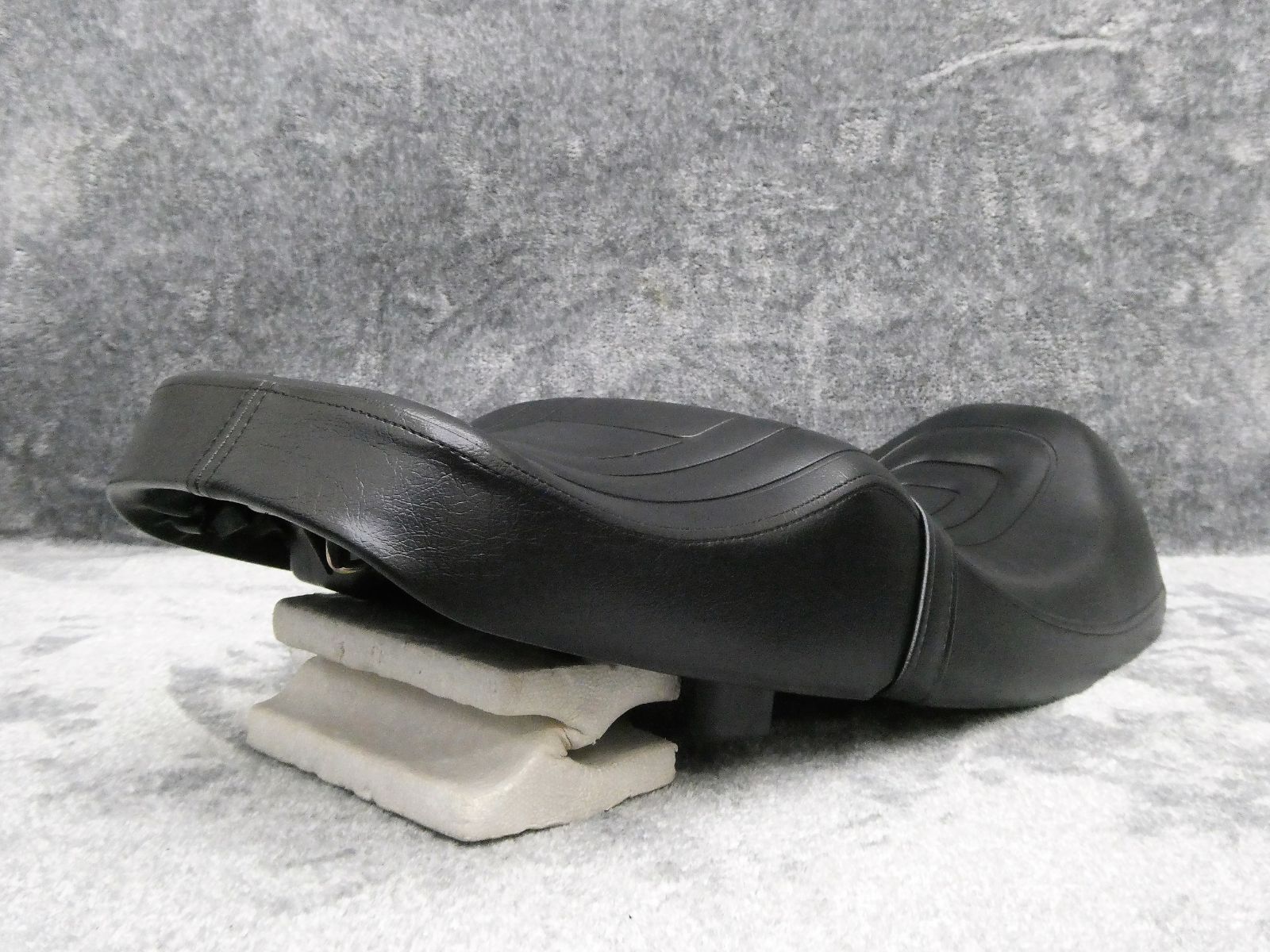 NC39 NC42 CB400SF 黒CBX柄 カスタムシート/ブラック 前期 後期 最終型