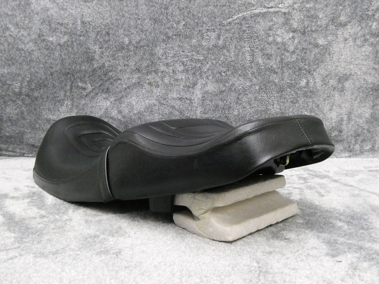 NC39 NC42 CB400SF 黒CBX柄 カスタムシート/ブラック 前期 後期 最終型