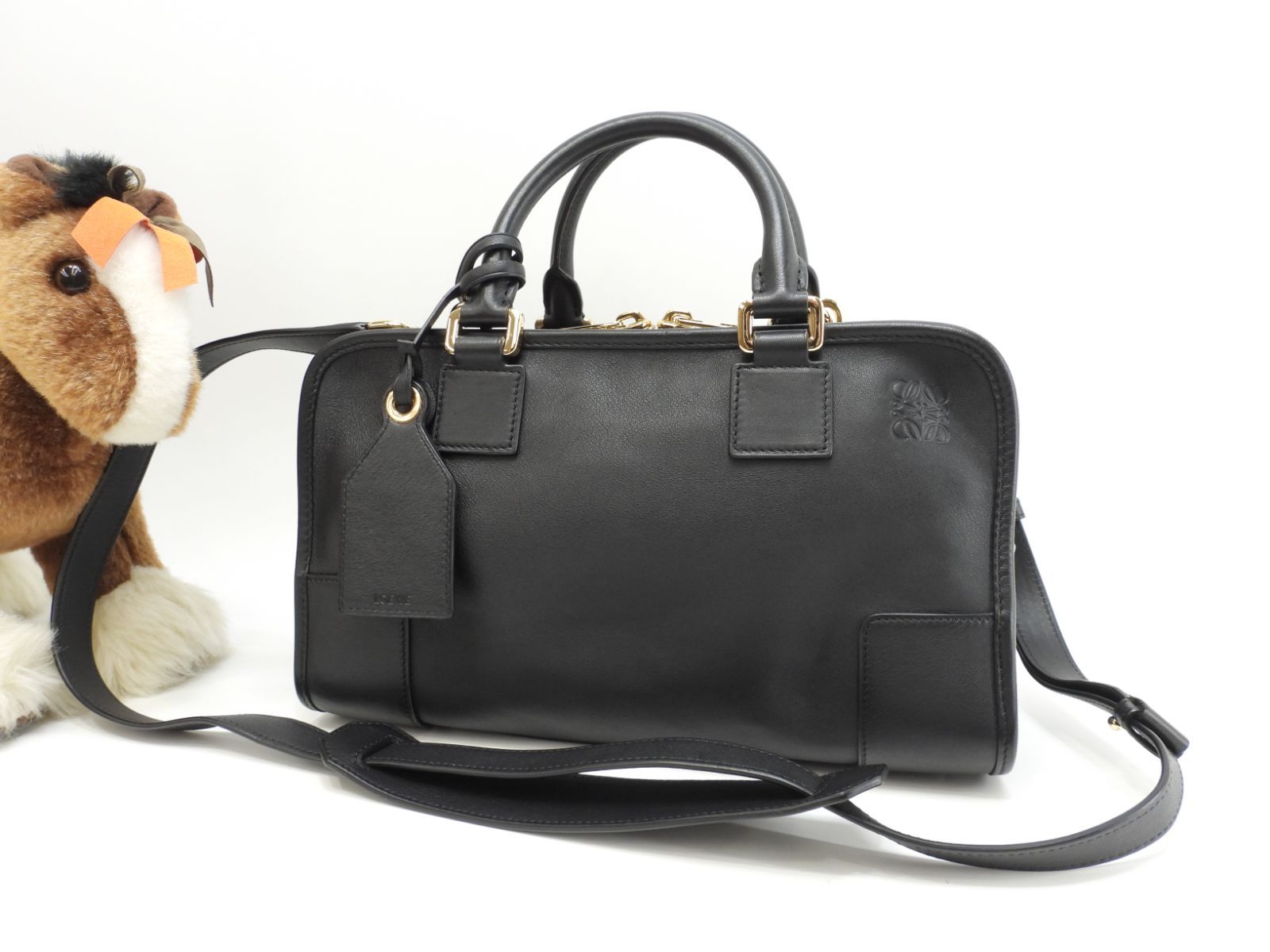 ロエベ アマソナ28 ストラップ付 スムースレザー黒 ハンドバッグ ゴールド金具 471702