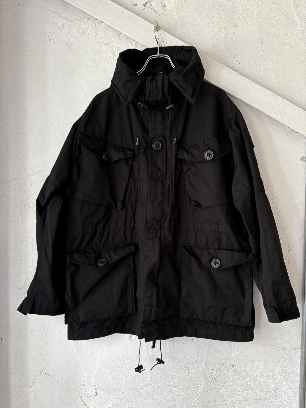 イギリス軍 ウィンドプルーフ コンバット スモック デザートDPMカモ DEEP BLACK染め