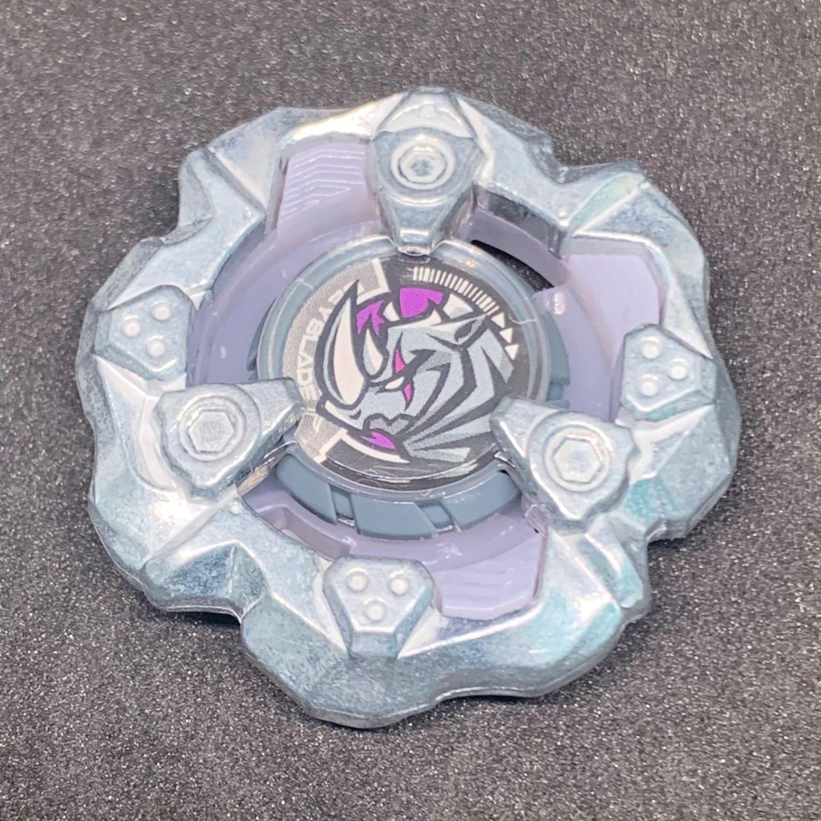 ベイブレードX BEYBLADE X ブレード単品/ライノホーン BX19 - メルカリ