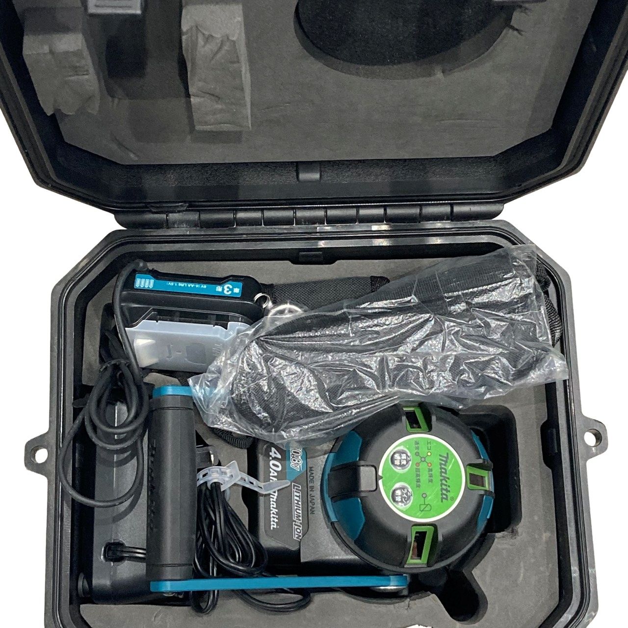 Makita マキタ レーザー墨出し器 SK313GDZN バッテリー 充電器 ケース付属 32511R1