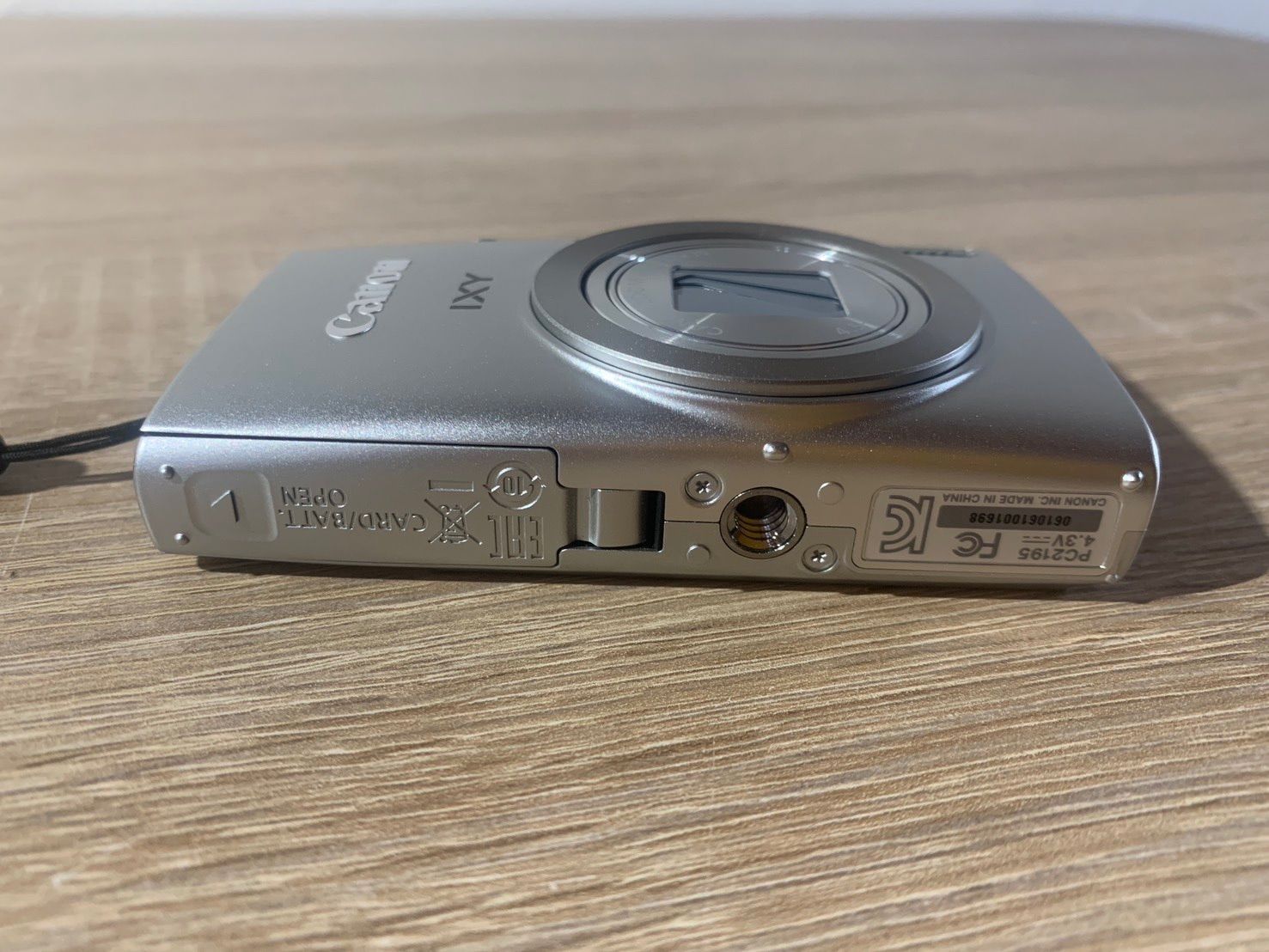 Canon IXY170 コンパクトデジタルカメラ　シルバー Amazon | Canon デジタルカメラ IXY 170 シルバー 光学12倍ズーム