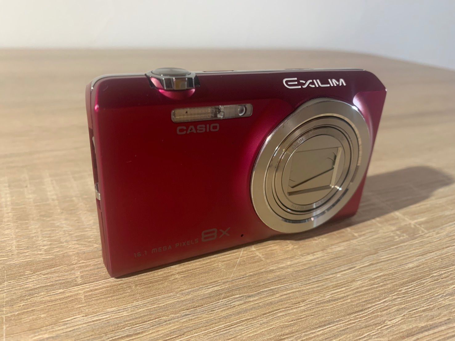 6469 Casio EXILIM EX-Z3000 レッド デジカメ - メルカリ