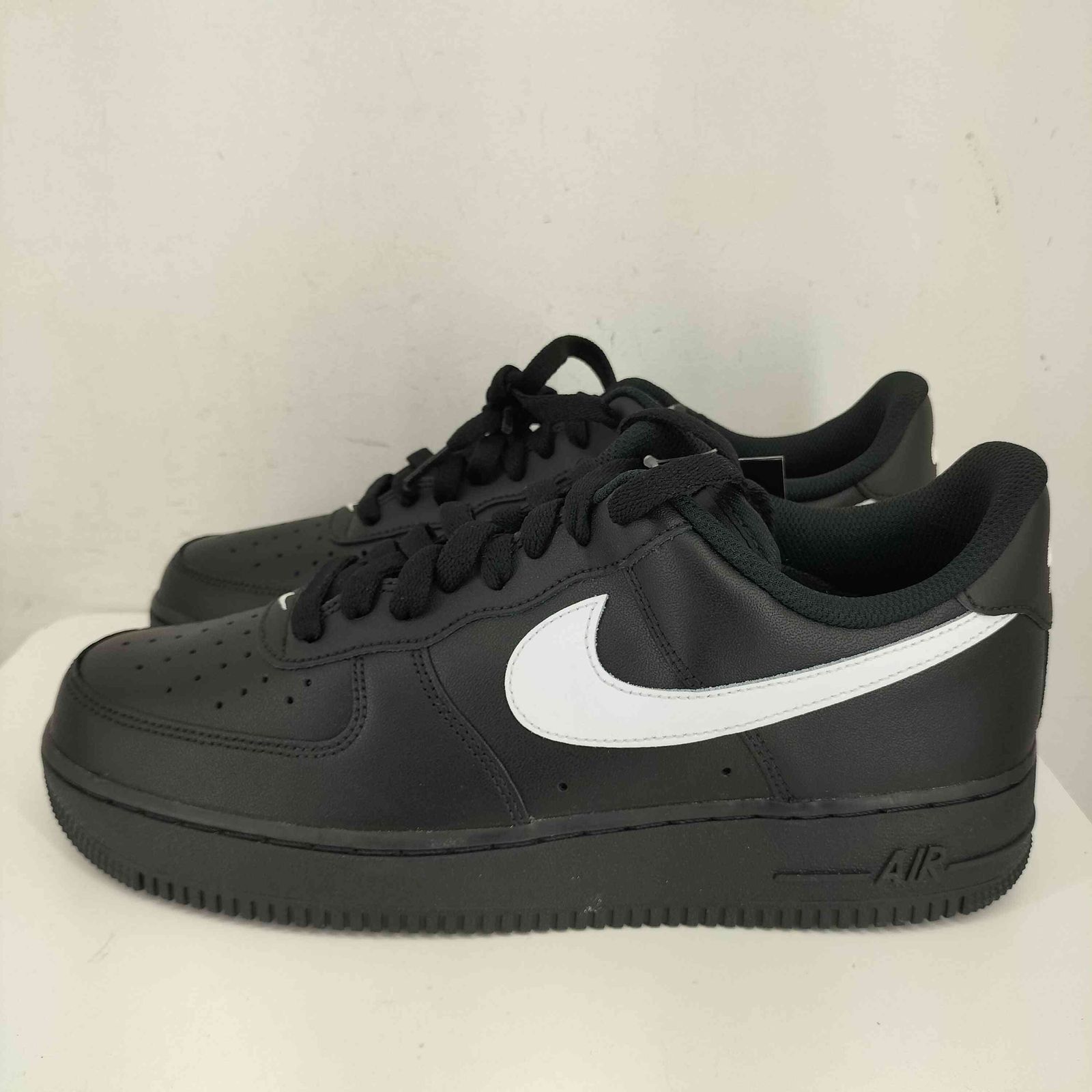 ナイキ NIKE AIR FORCE 1 07 メンズ JPN 28.5