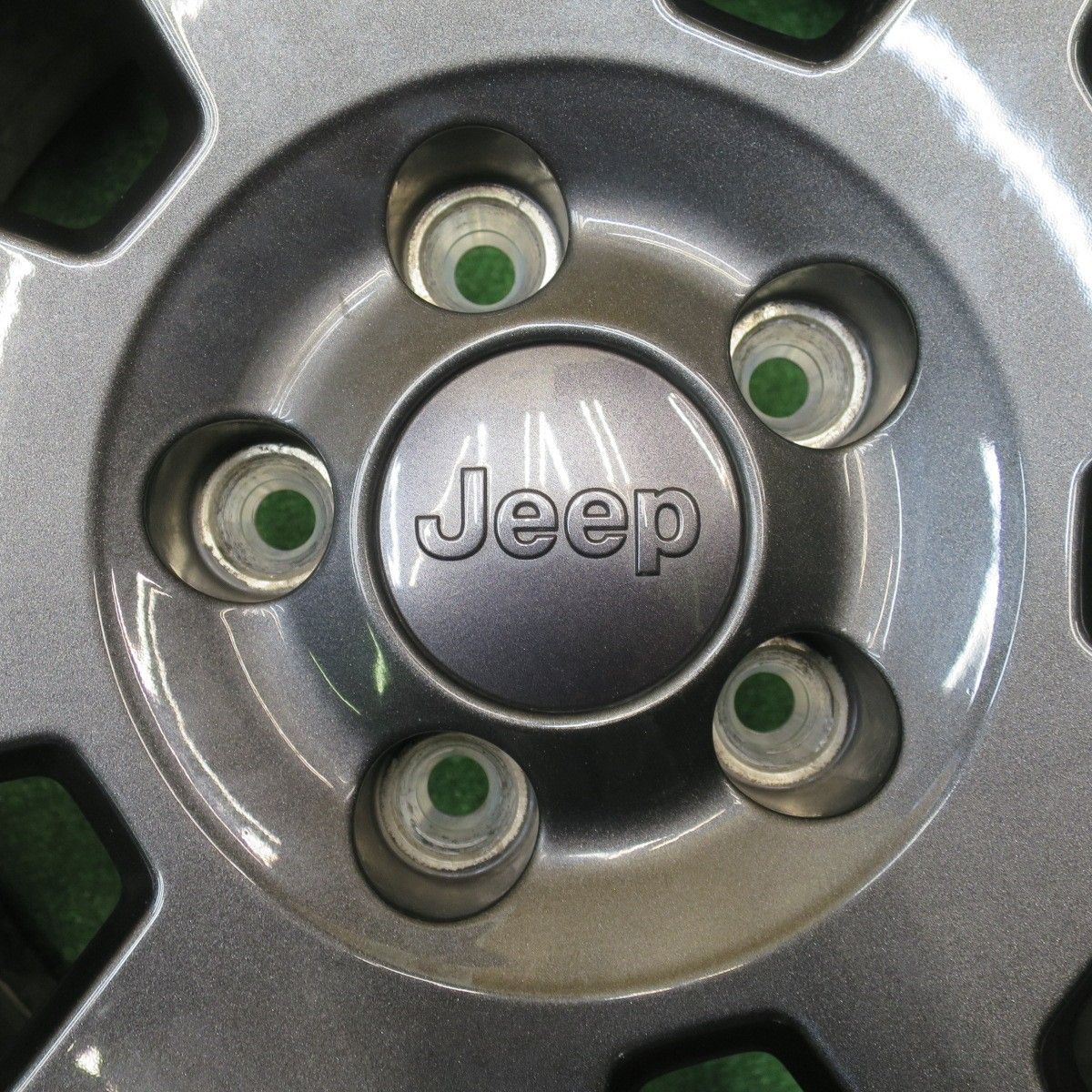  バリ溝 22年 キレイ 9 5分以上 ジープ レネゲード 215 65 R 16 スタッドレス ダンロップ ウインターマックス SJ 8 16インチ PCD 110 5 H ス 16インチ タイヤ ホイールセット