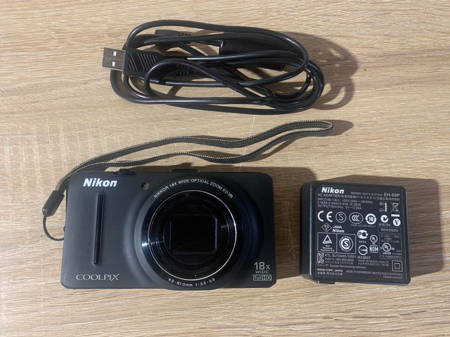 6471 Nikon COOLPIX S9300 ブラック デジカメ
