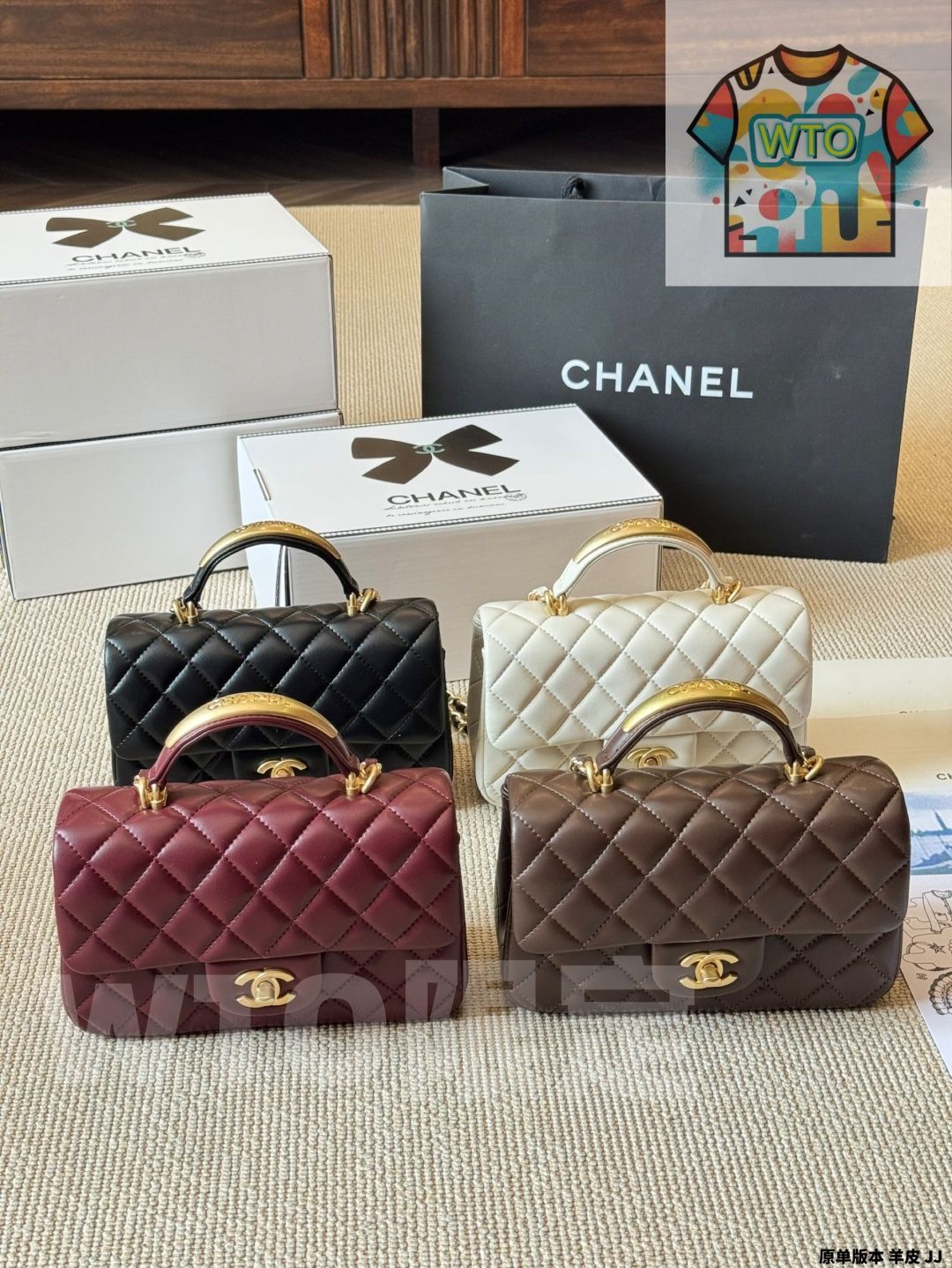 今日 Chanel シャネル CF mini 斜め掛けと手提げ