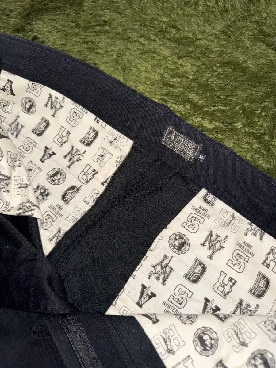 パンツ ブラック