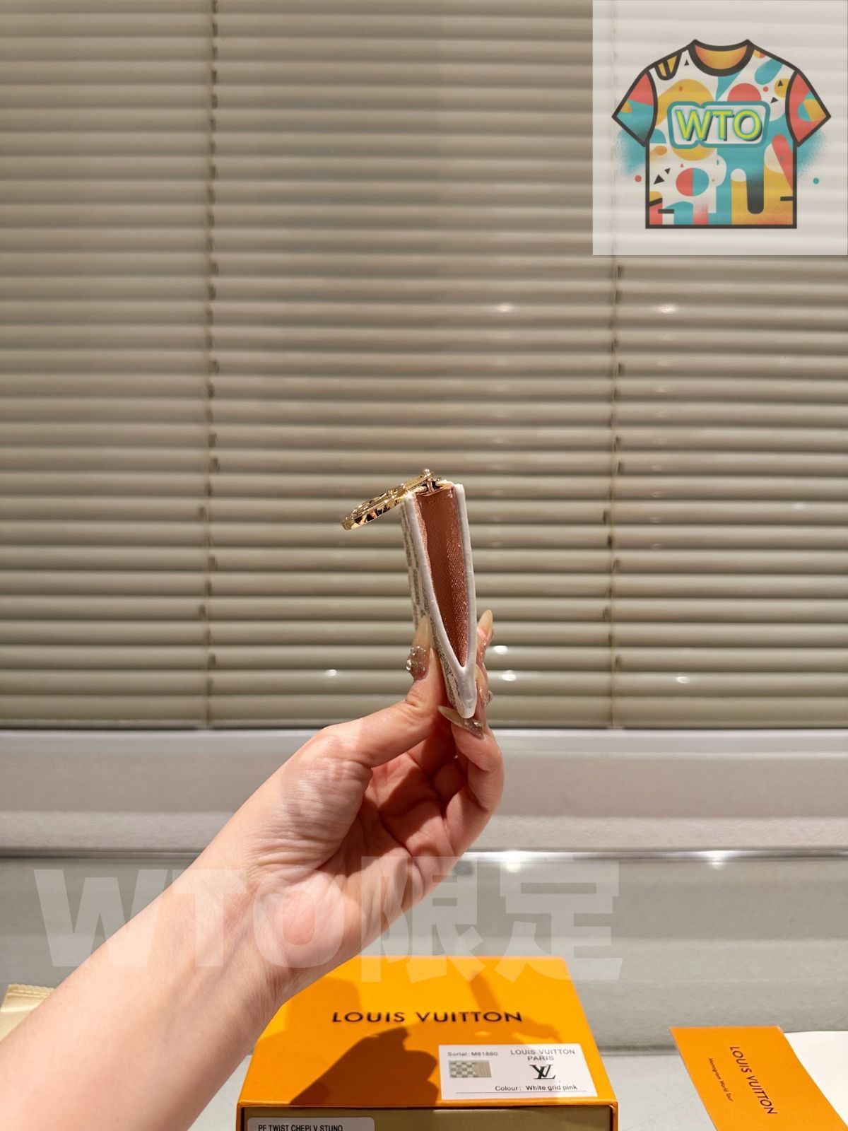 今日 LV ルイ ヴィトン 財布 ボックス付き