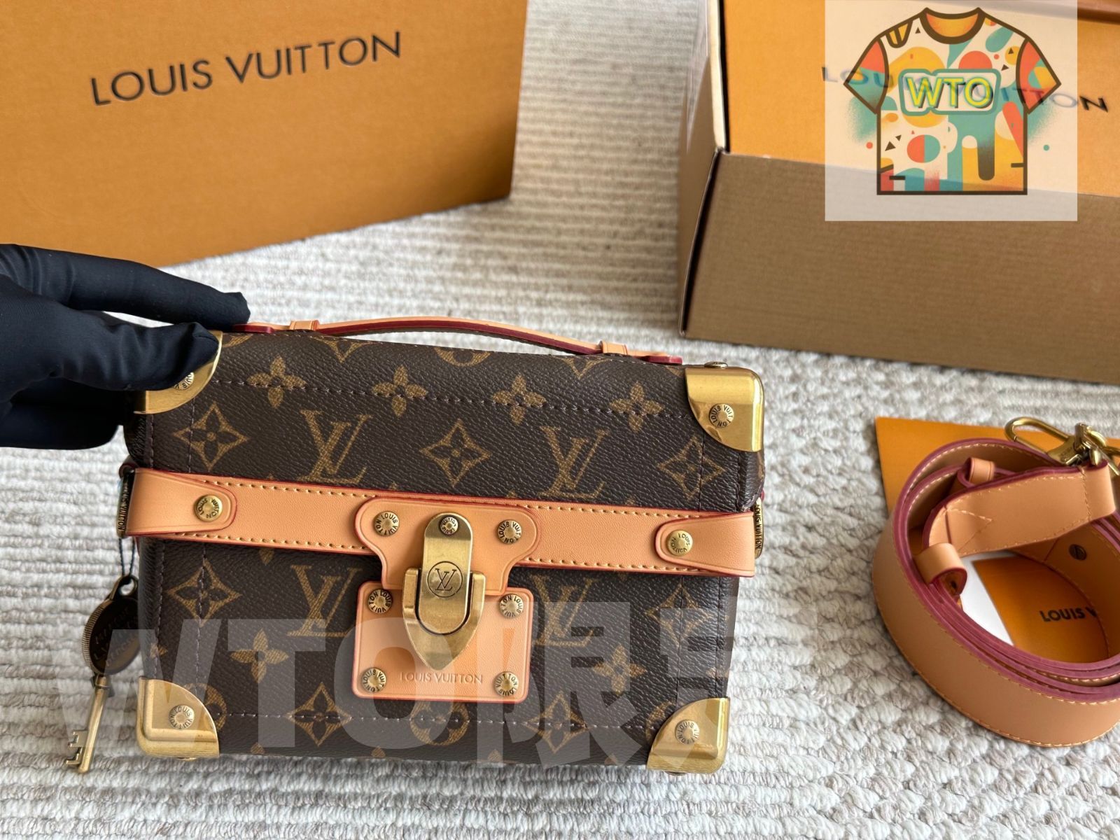 今日 LV ルイ ヴィトン ソウルトランクボックスバッグ 柔らかいボックスデザイン