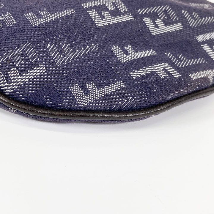 ショルダーバッグ