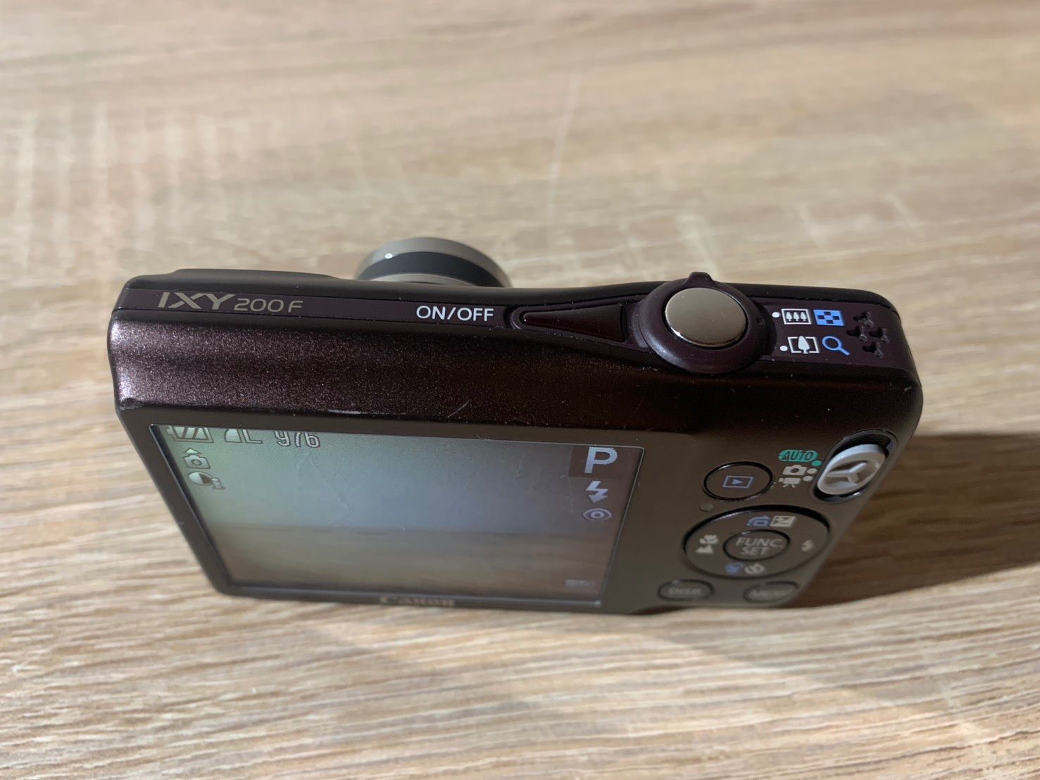 4714 Canon IXY 200F ブラウン デジカメ 中古】Canon キヤノン IXY 200F ブラウン コンパクトデジタルカメラ 元