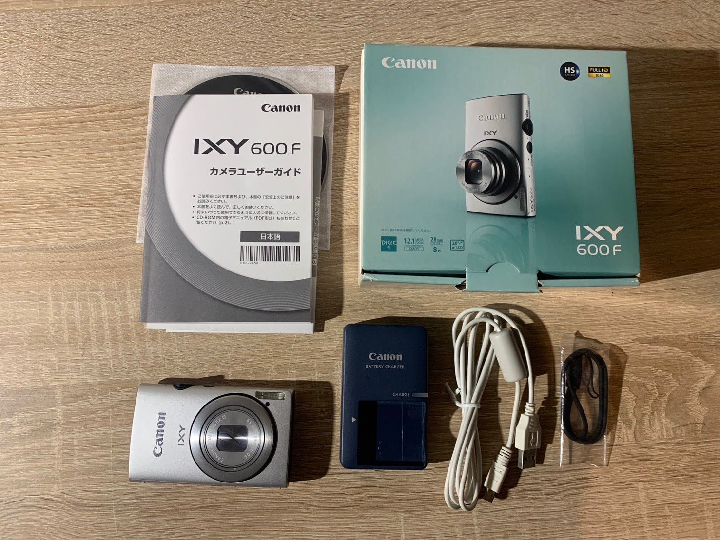 6476 Canon IXY 600F シルバー デジカメ