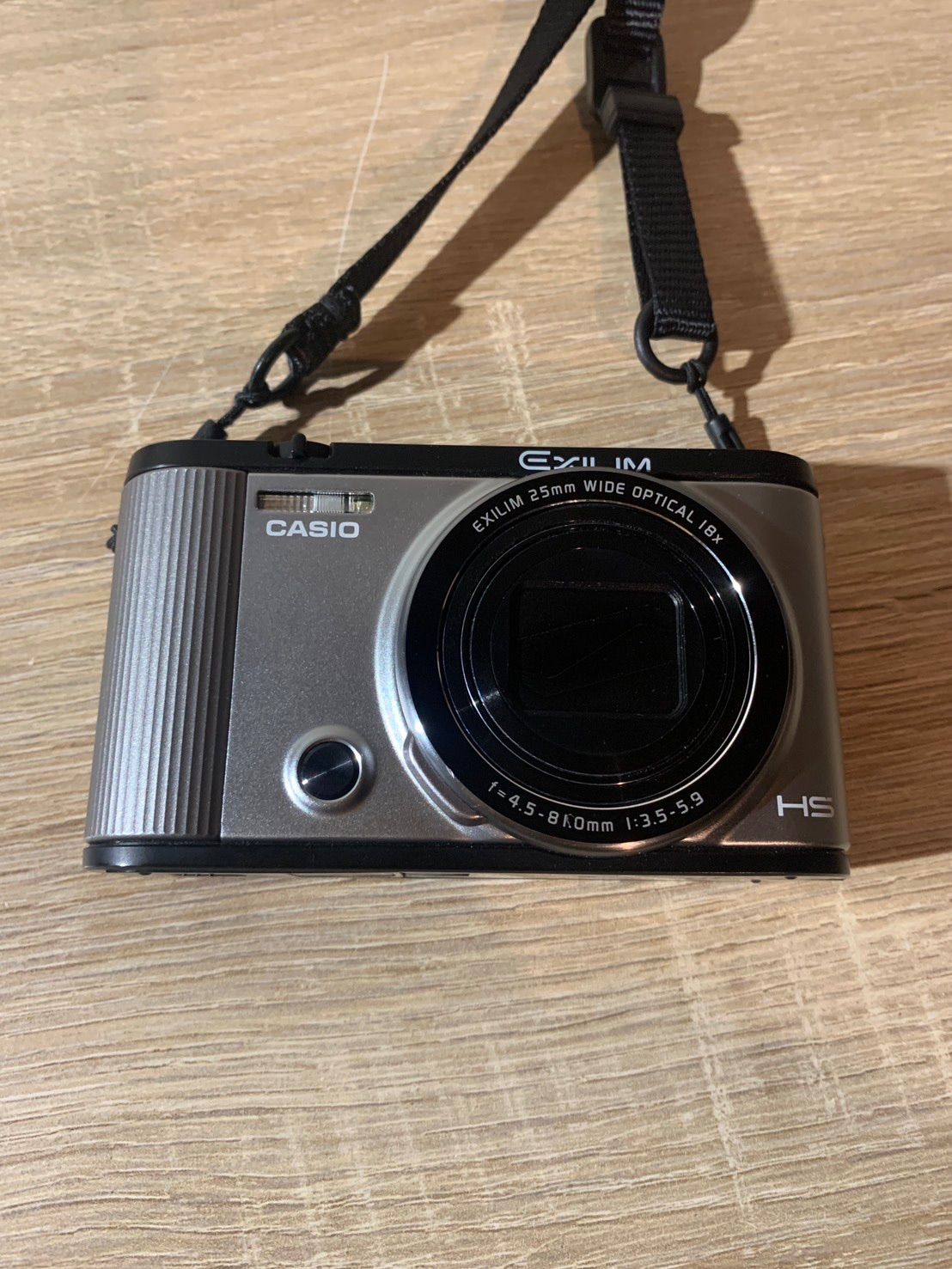 6477 Casio EXILIM EZ-ZR1600 シルバー デジカメ