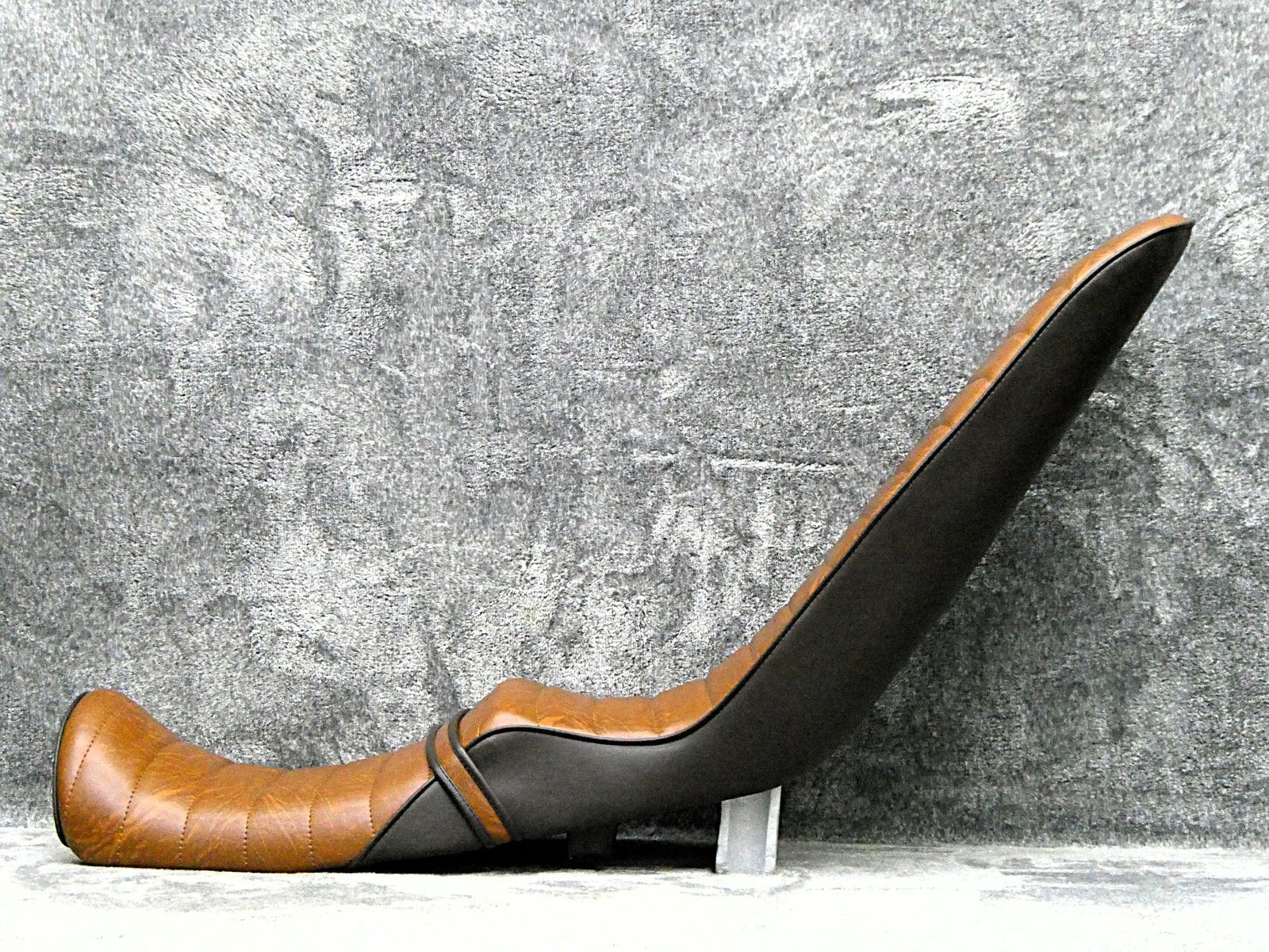 NC39 NC42 CB400SF茶ツートン 三段シート/ブラウン 前期 後期 最終型3