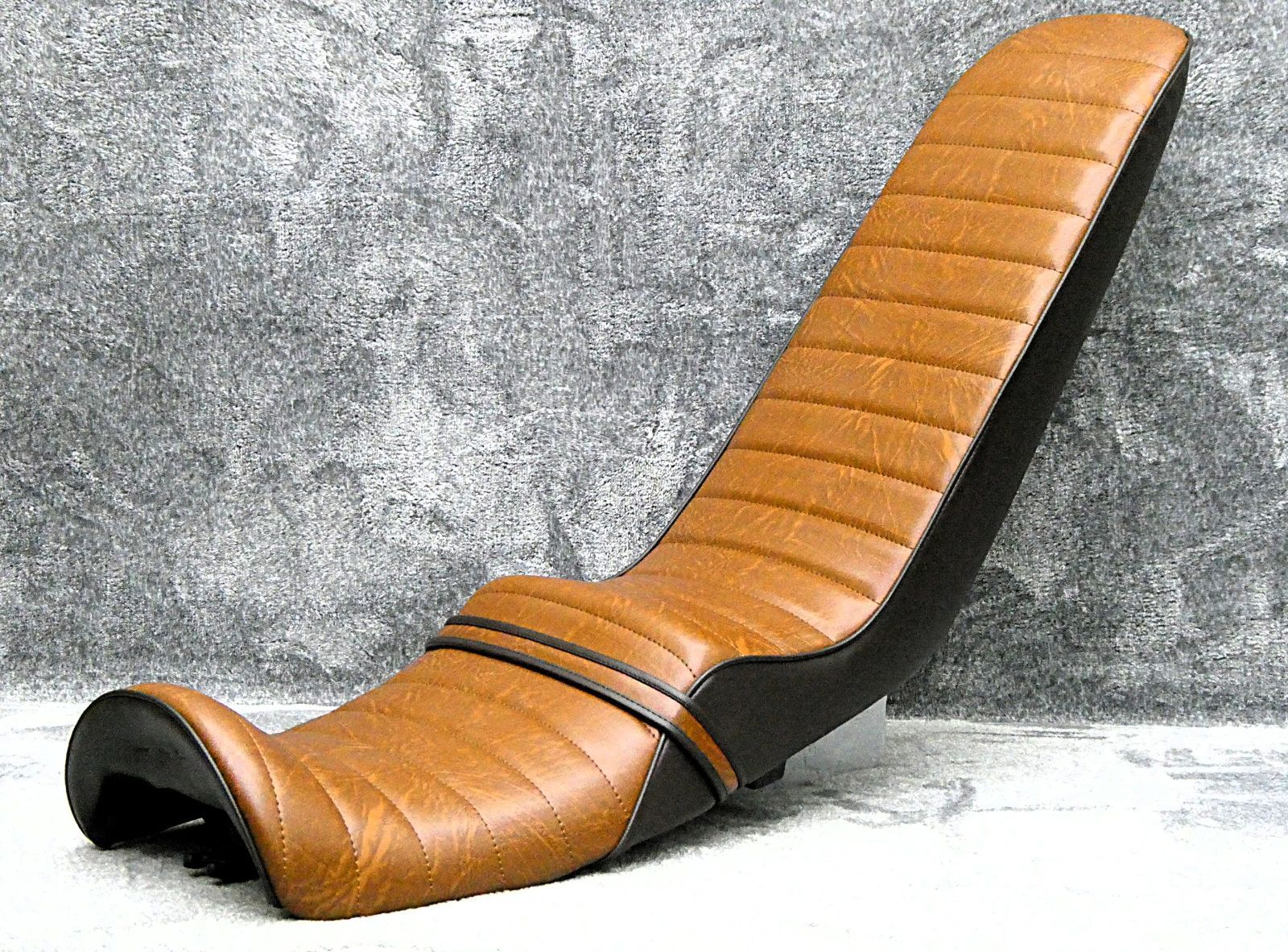 NC39 NC42 CB400SF茶ツートン 三段シート/ブラウン 前期 後期 最終型3