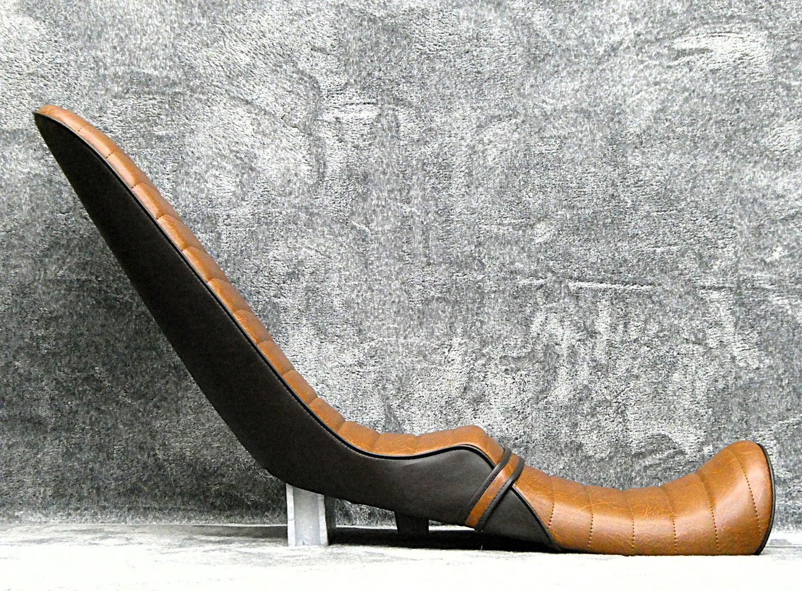 NC39 NC42 CB400SF茶ツートン 三段シート/ブラウン 前期 後期 最終型3