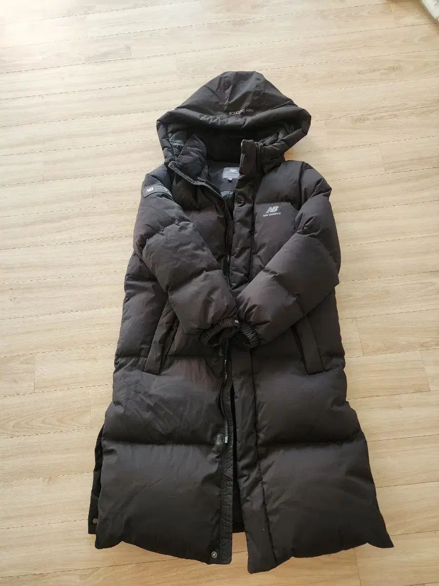 ニュー ンス ダウンジャケット ロング丈 ロング丈ダウンジャケット 暖かく軽いです