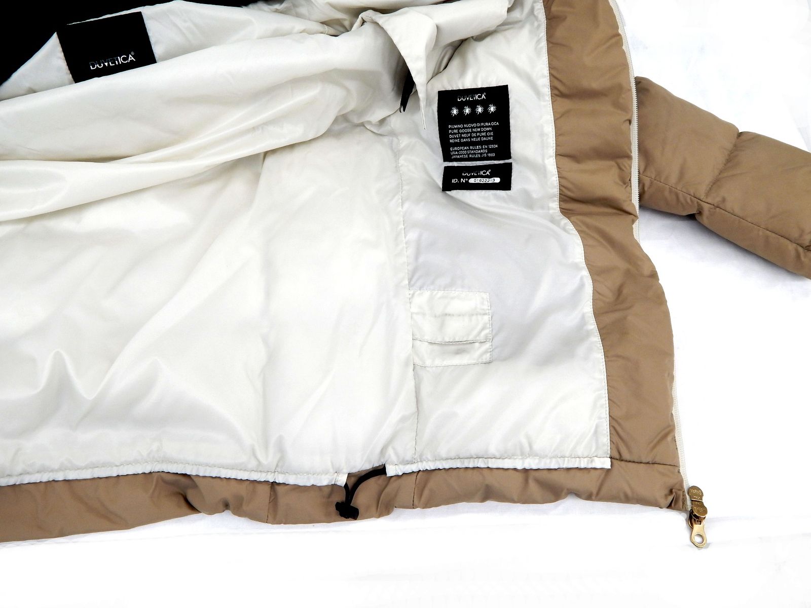 DUVETICA(デュベティカ) CARYSDUE カリスドゥエ レディース ダウン