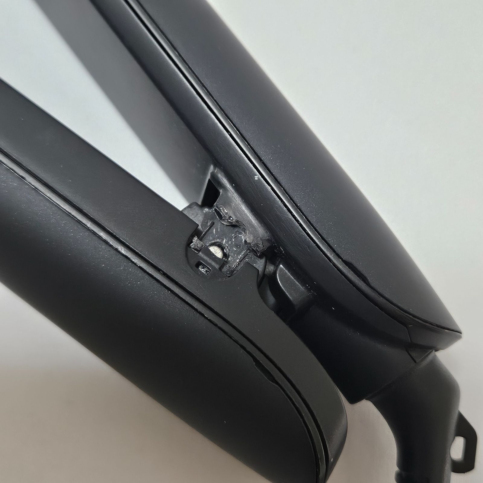 ストレートヘアアイロン