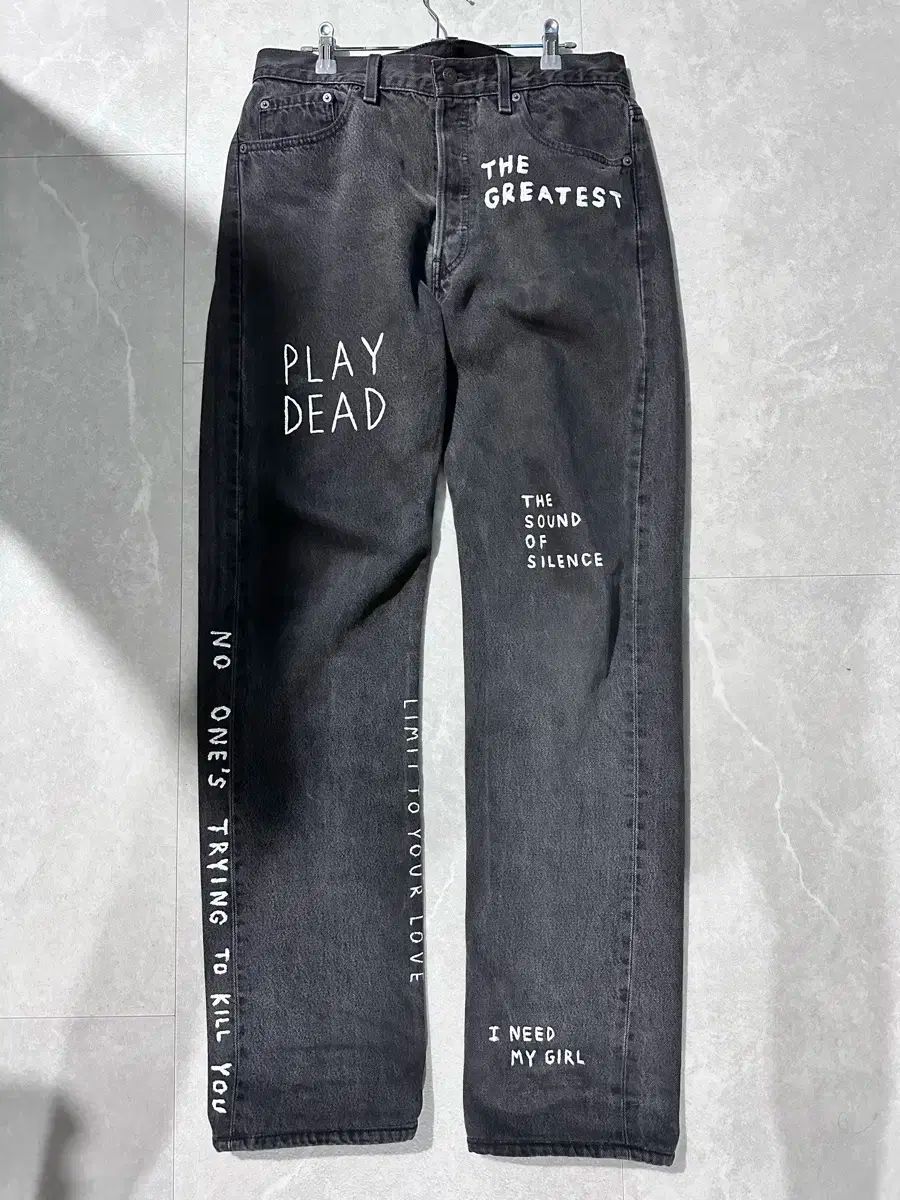 送料無料。 SOLOIST アトリエナイン ソング デニム ブラックデニム 影響力のある