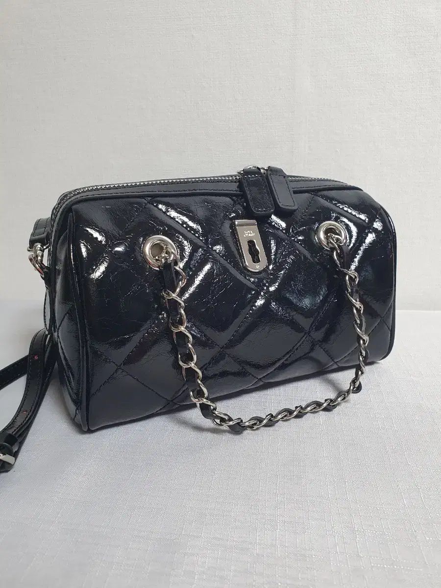 LOVEチャーム ボストンバッグ