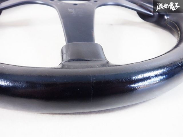 曲がりなし☆】momo モモ 3本スポーク ステアリング ブラックレザー