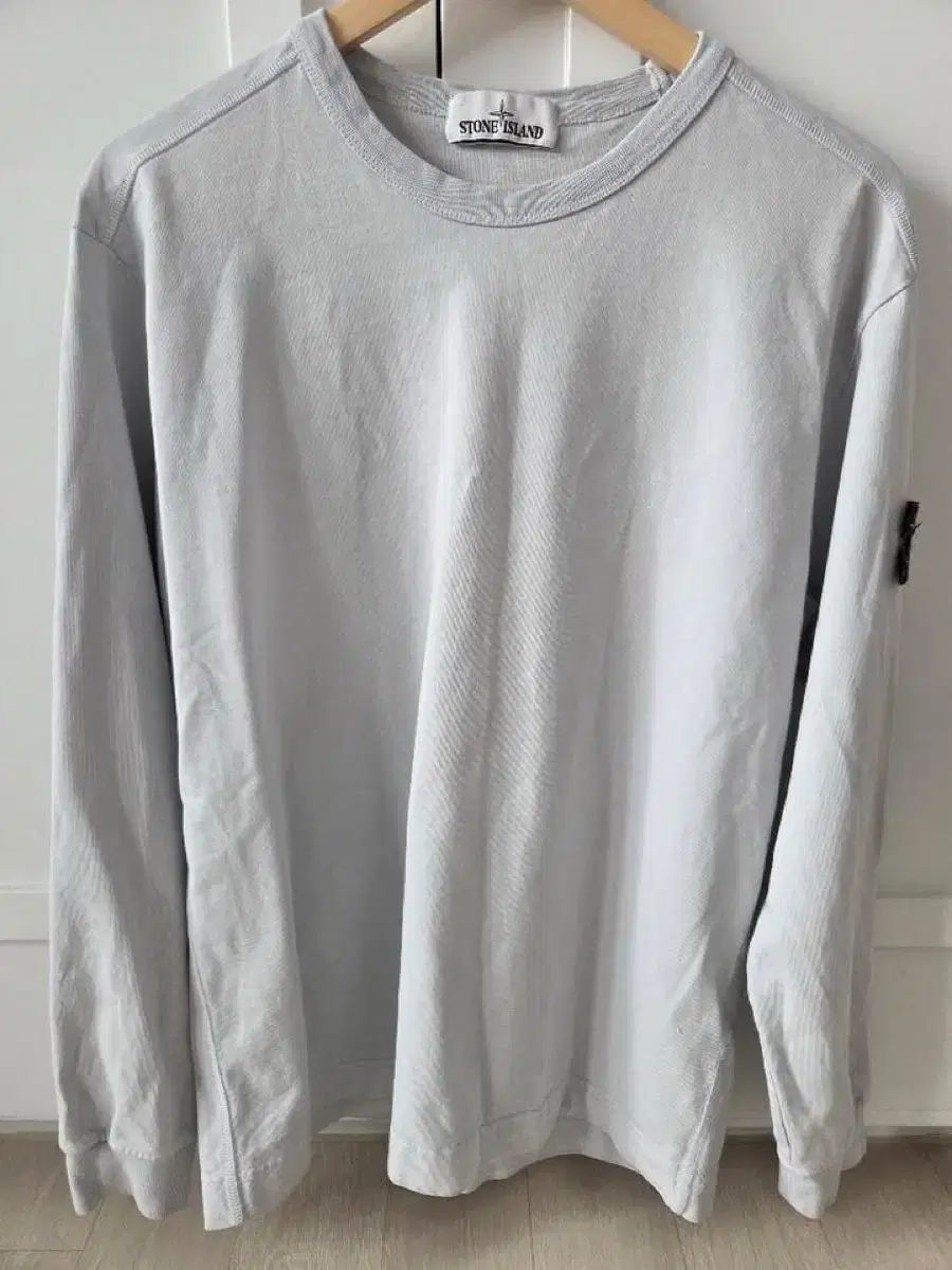 STONE ISLAND ストーンアイランド 長袖 Tシャツ ライト グレー