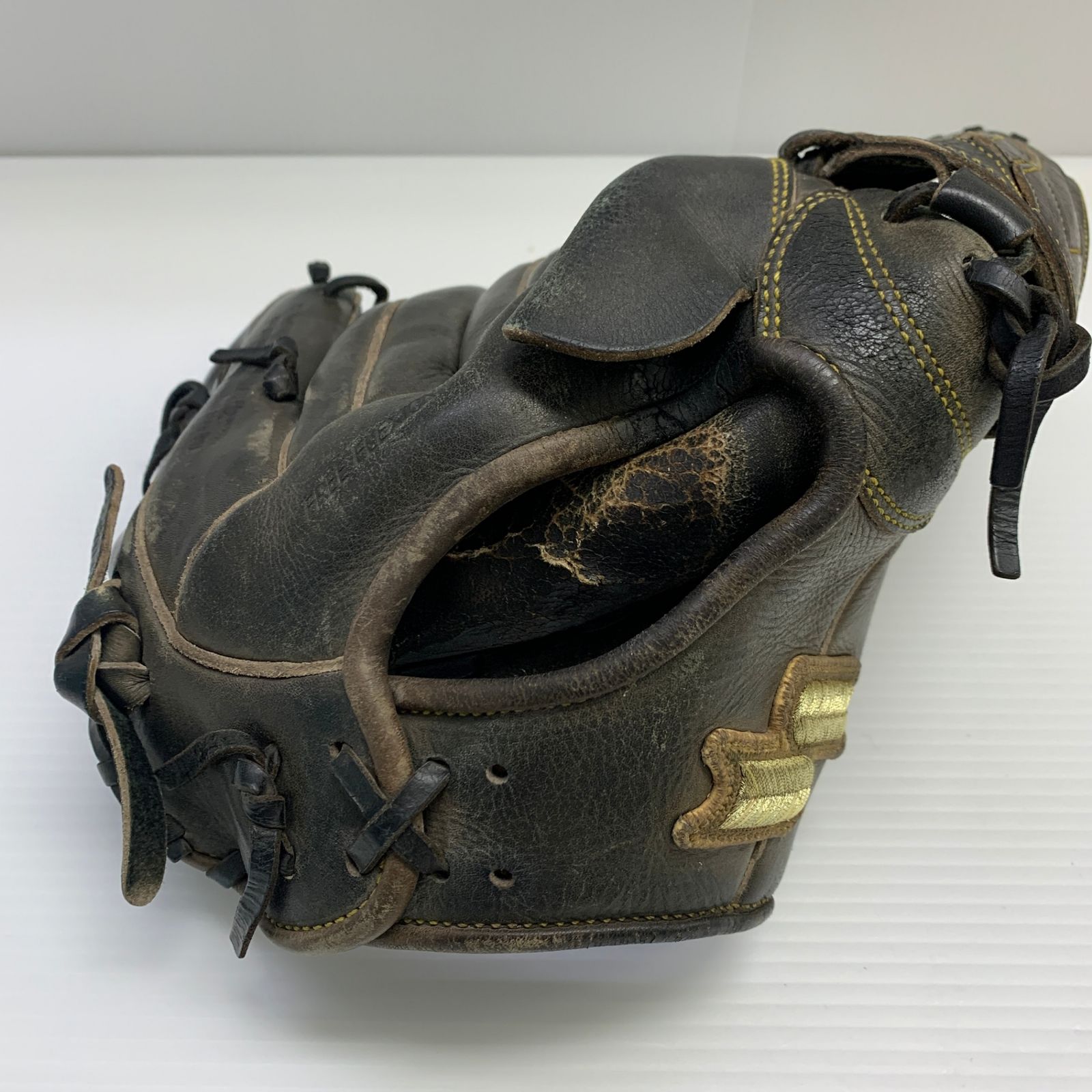 エスエスケイ SSK プロブレイン 硬式 大人 一般 投手用 グローブ ピッチャー グラブ 右投げ 品 野球 6883