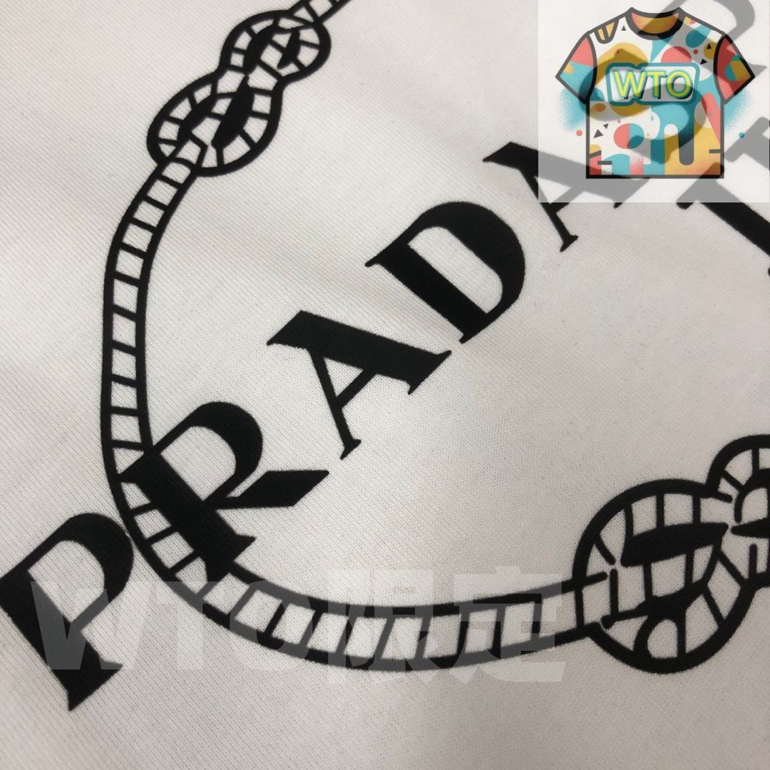 春夏 ロゴプリントTシャツ