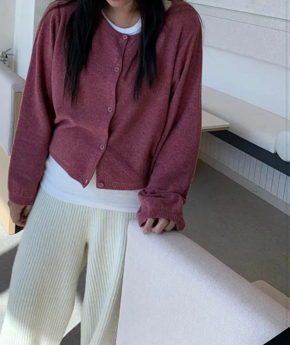 エリース ドゥーナ クロップド カーディガン