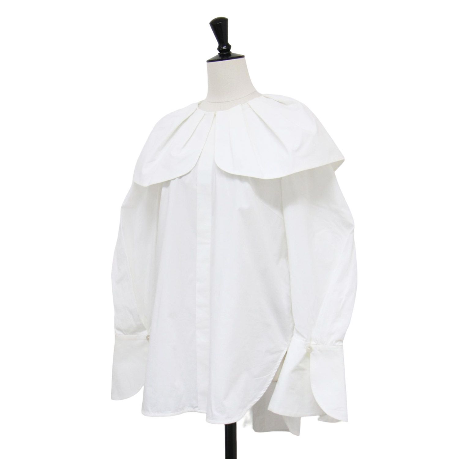 ENFOLD エンフォルド ブラウス ホワイト 白 サイズ:38(M) | 21春夏 コットン ビッグカラーブラウス | SOMELOS | タック 丸襟 フレアスリーブ | 日本製 | トップス シャツ 長袖【レディース】【中古】【K4635】 ENFOLD エンフォルド ブラウス ホワイト 白 サイズ:38(M) | 21春夏