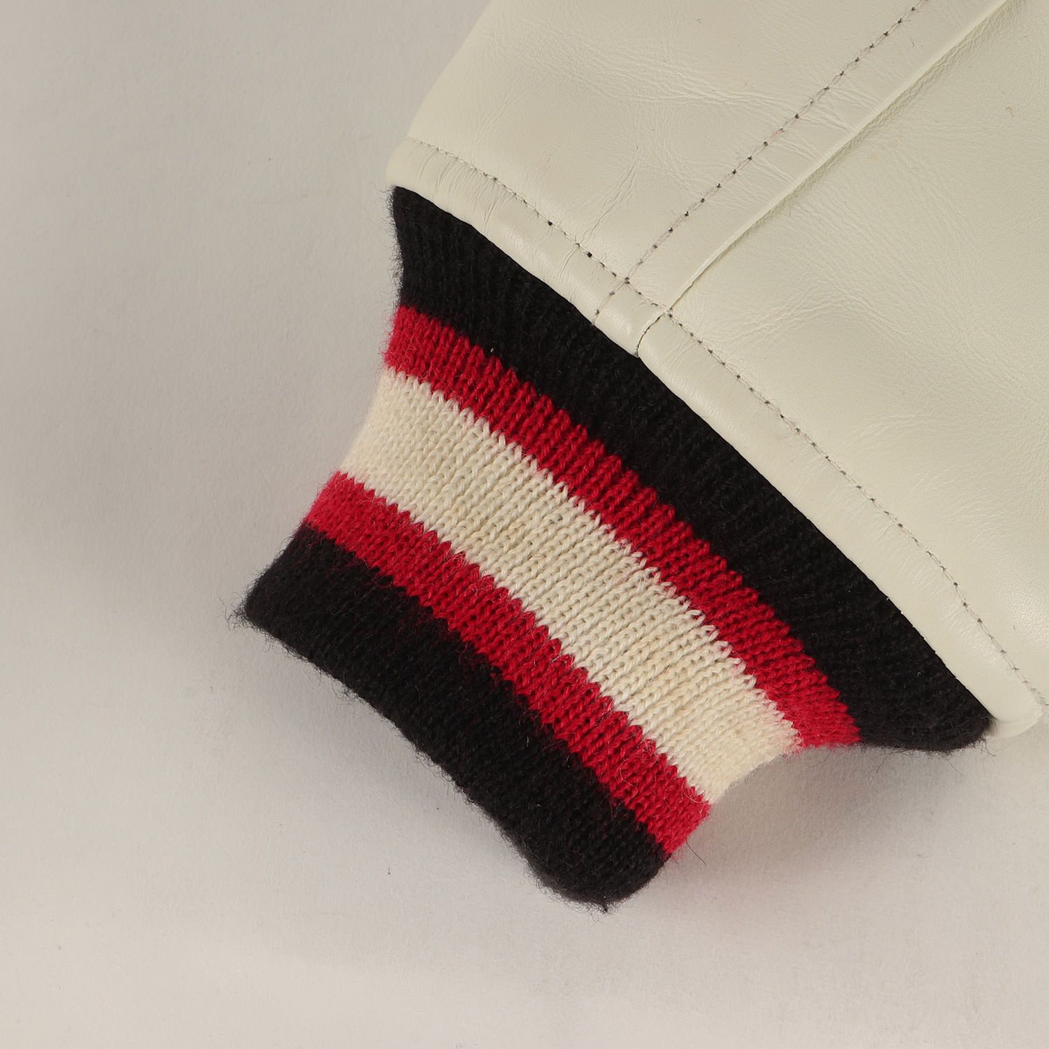 A BATHING APE ア ベイシング エイプ スタジャン ブラック 黒 サイズ:M