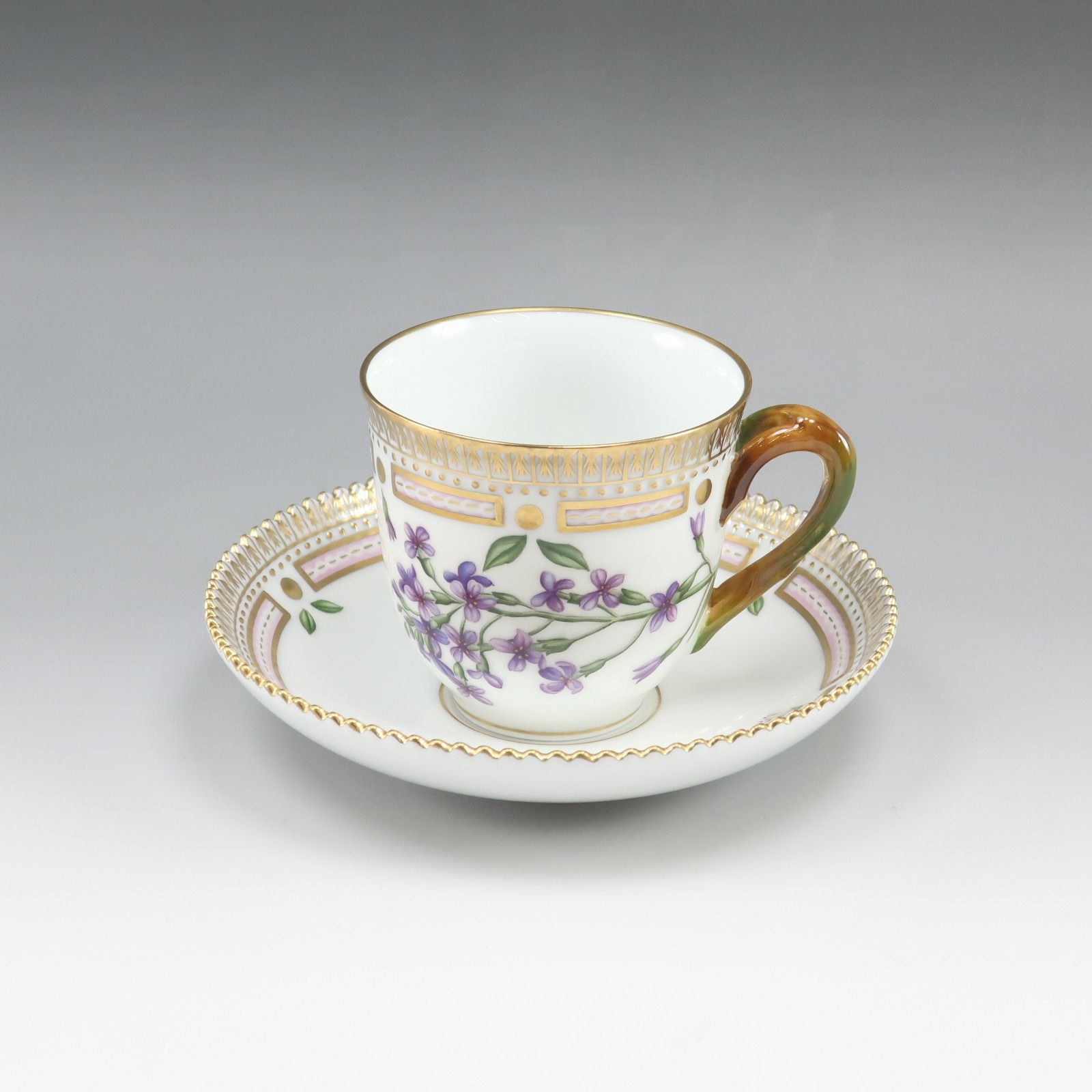 Royal Copenhagen ロイヤルコペンハーゲン フローラダニカ カップ＆ソーサー ポーセリン _ 食器