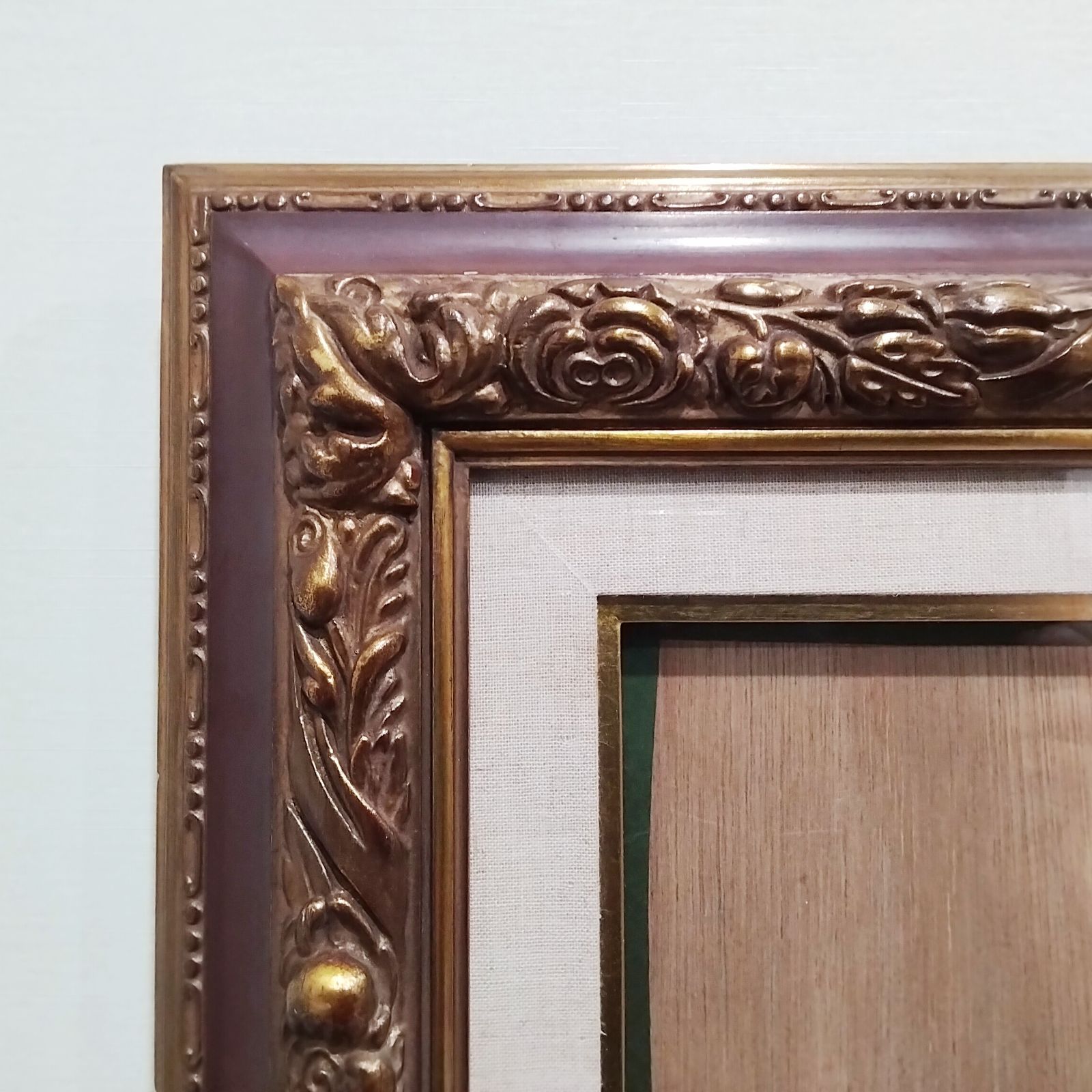 ヴィンテージ額　フレーム　高級額縁　植物彫刻　ゴールド　アンティーク　インテリア ヴィンテージ 額縁 フレーム 高級額 植物彫刻 ゴールド アンティーク