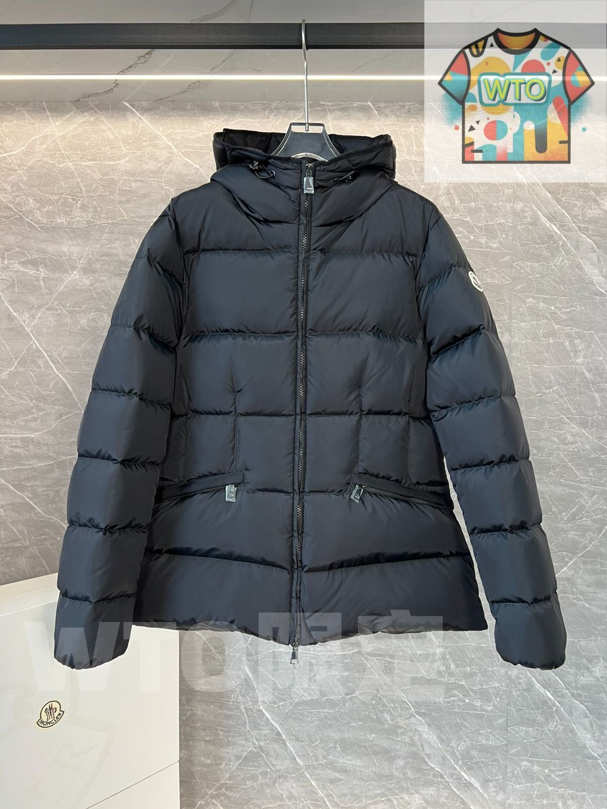 MONCLERモンクレール 黑 avoceショートレディース| |