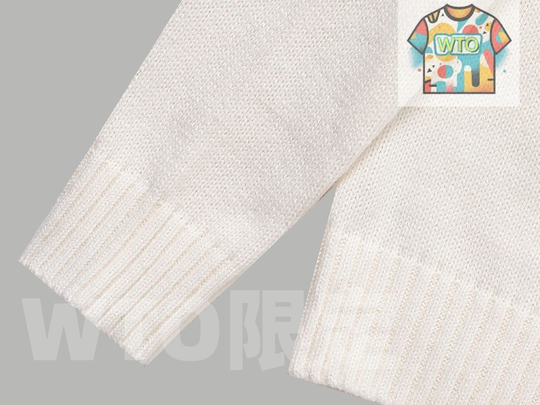 されたウールのセーター