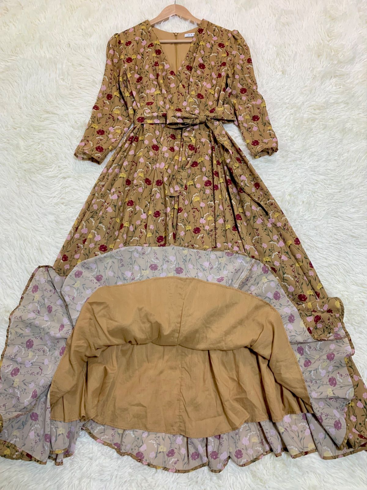 花柄ロングワンピース