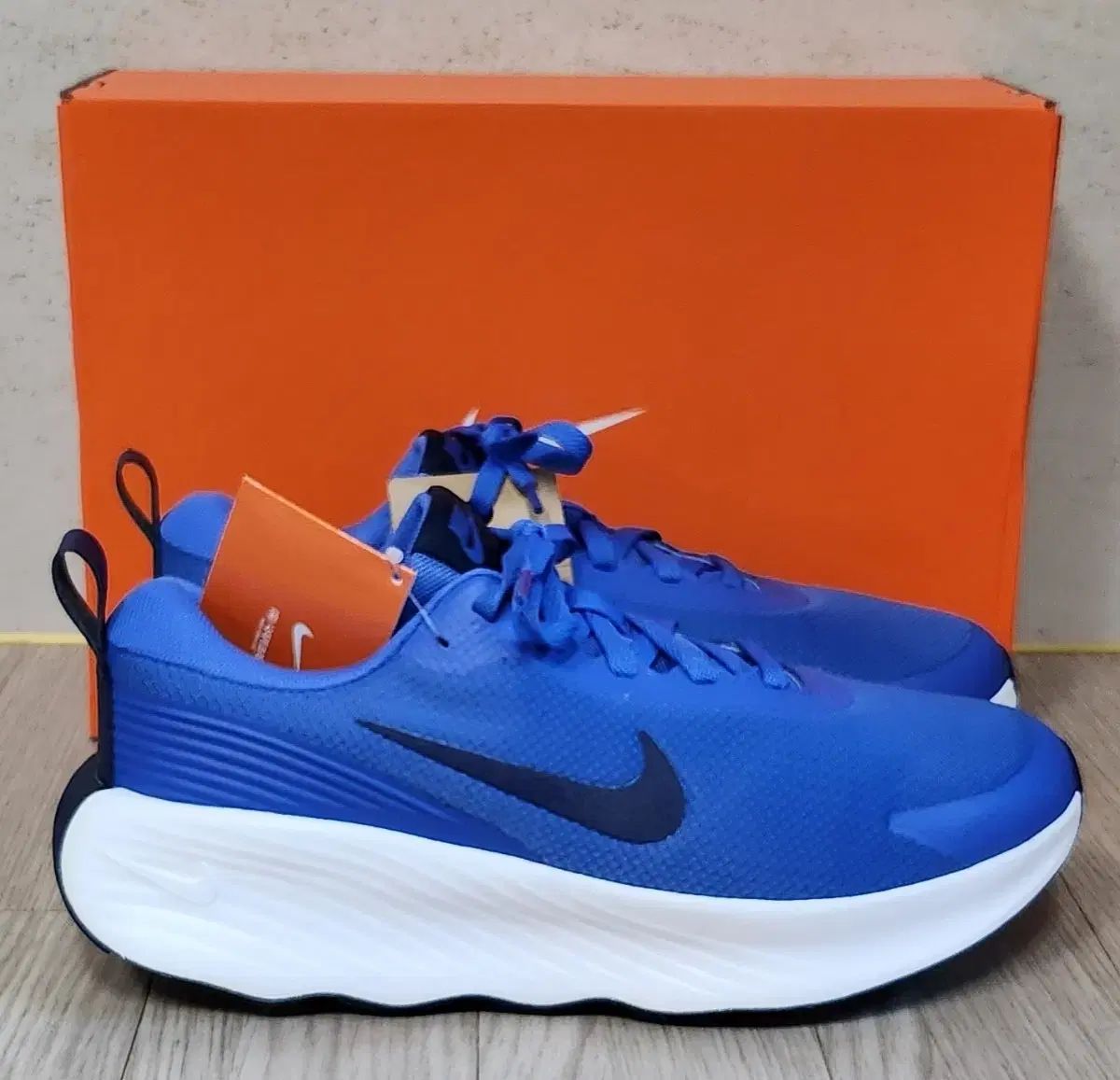 NIKE プロミナ ウォーキング 275