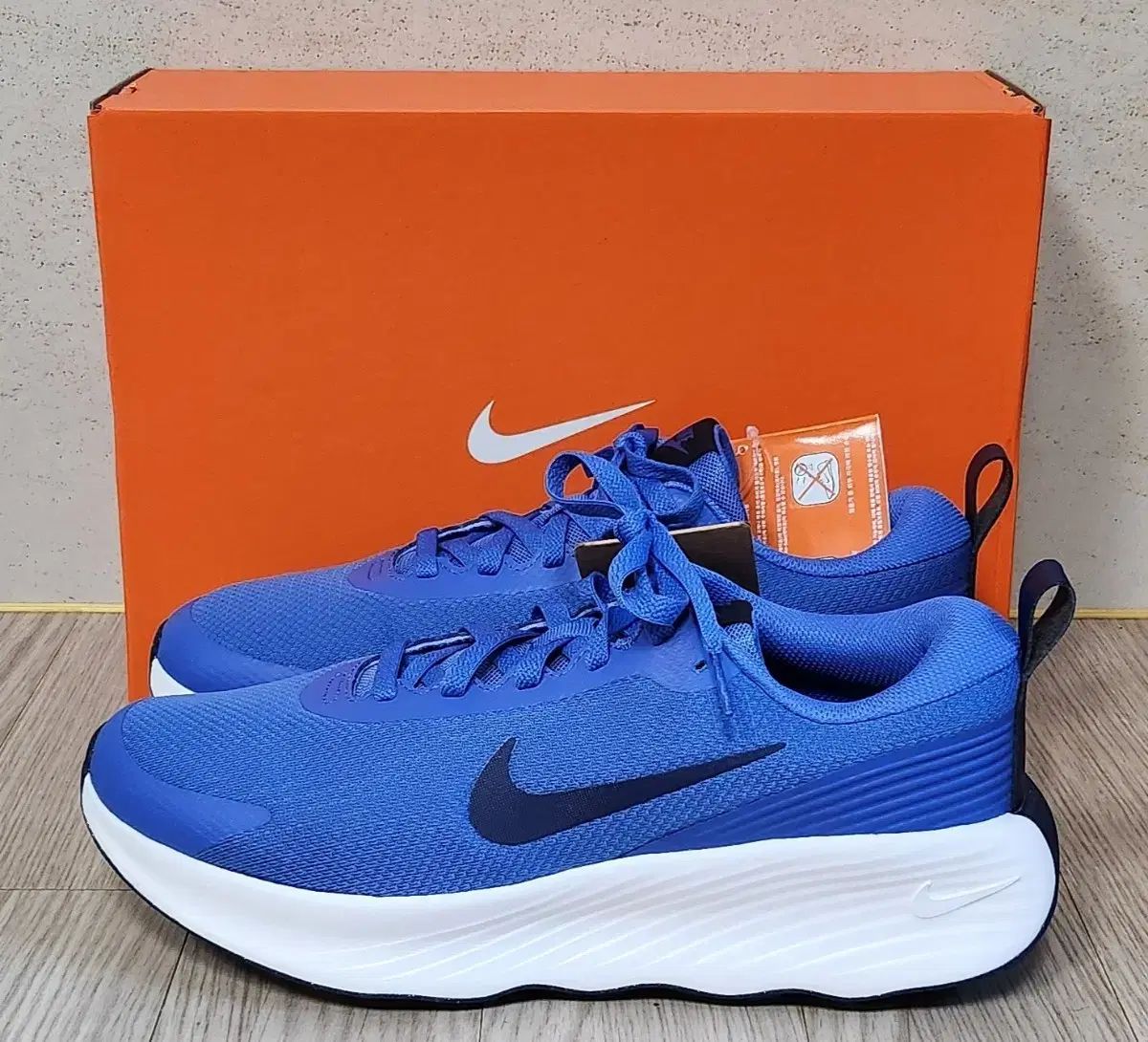 プロミナ ウォーキング