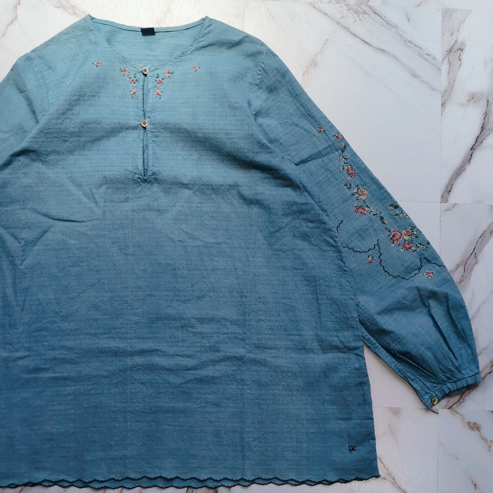 45r 藍カディフラワー刺繍ブラウス 2 M 藍染 インド