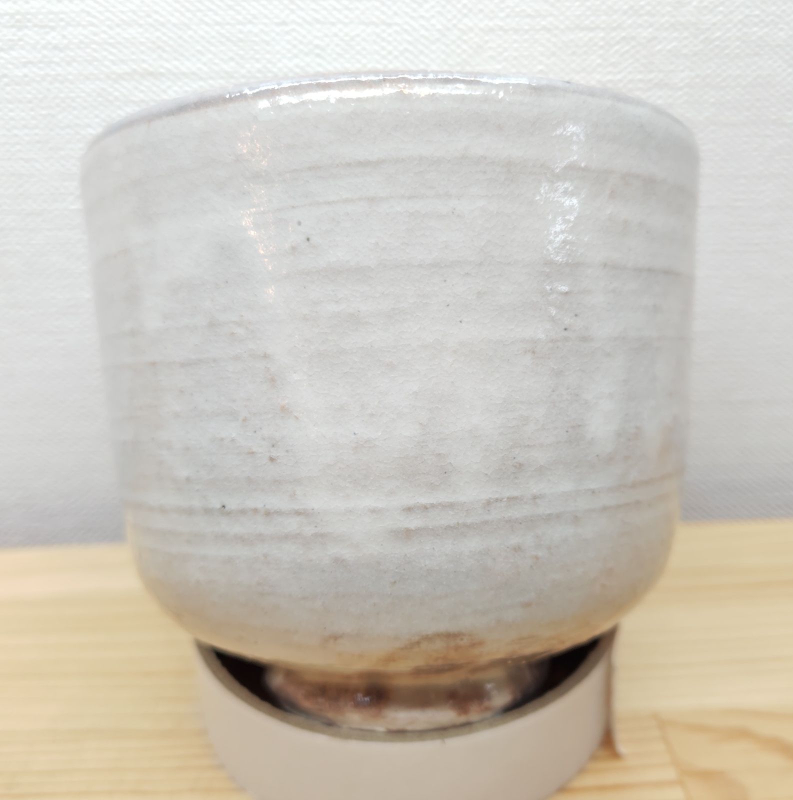 逢絢亭・新品】茶道具 茶碗 筒茶碗 京焼 色絵 乾山 水仙の絵 小野山照